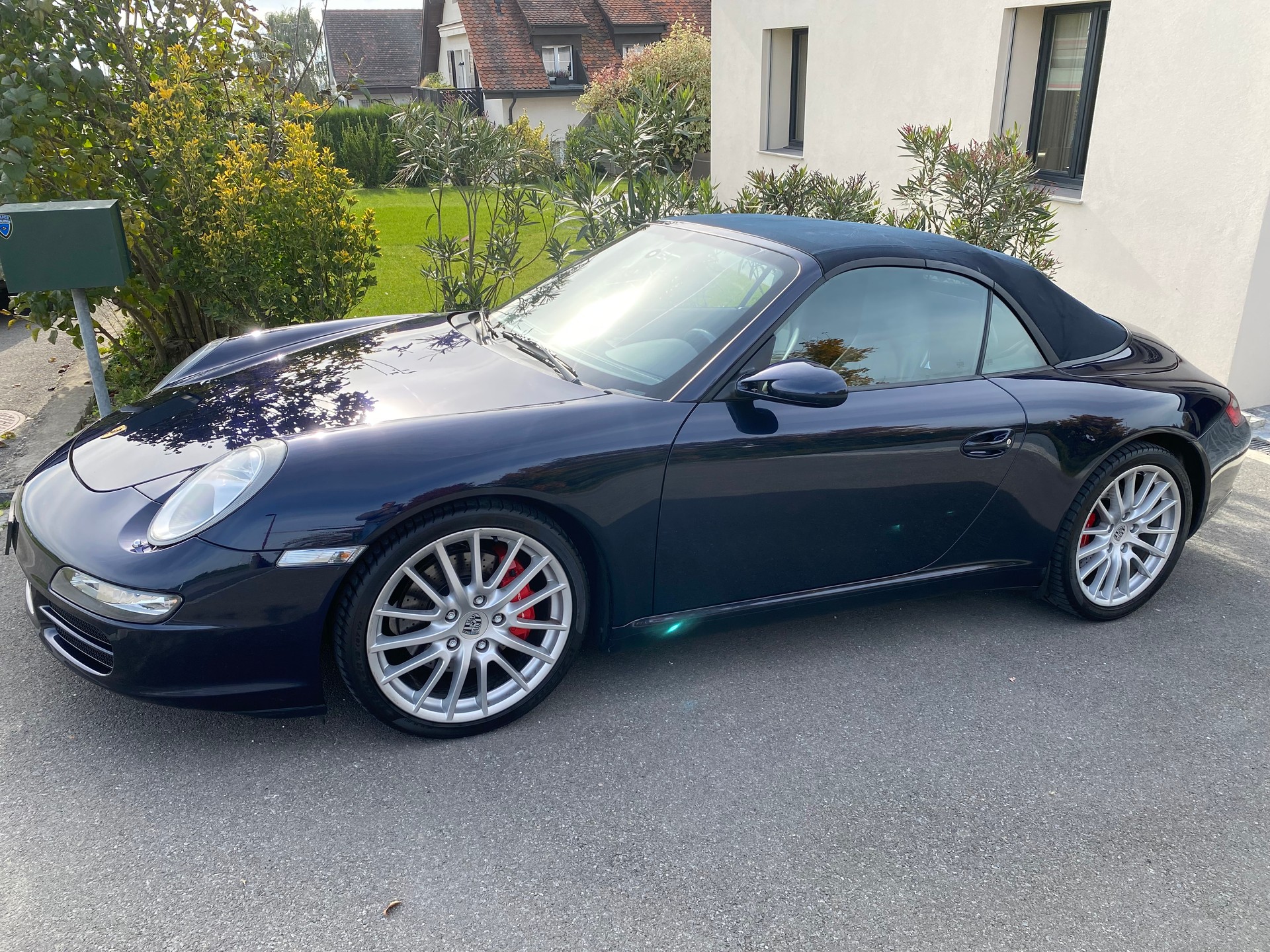 PORSCHE 911 Cabrio Carrera S-image-0