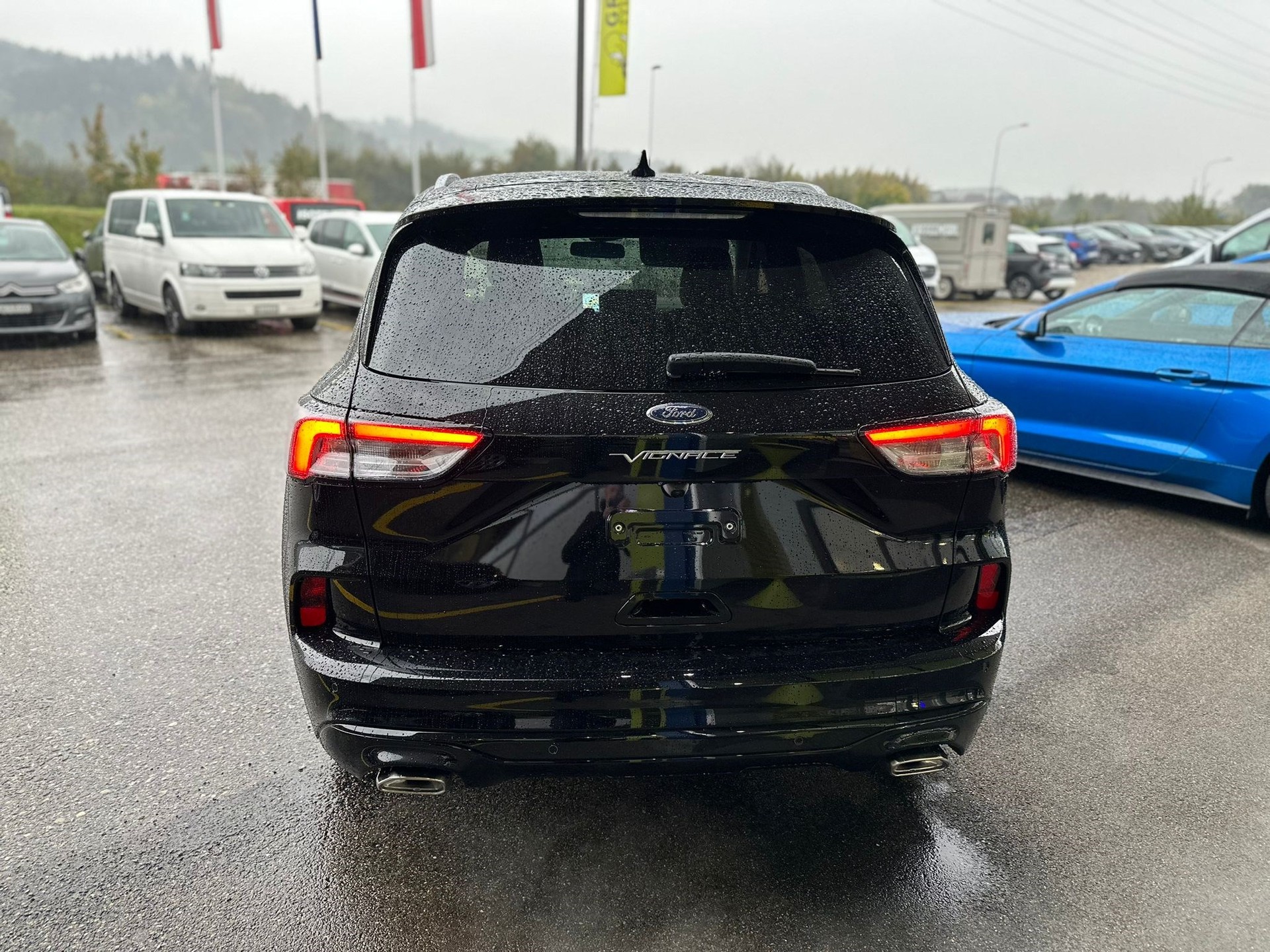 FORD Kuga 2.5 PHEV Vignale 2WD-image-5