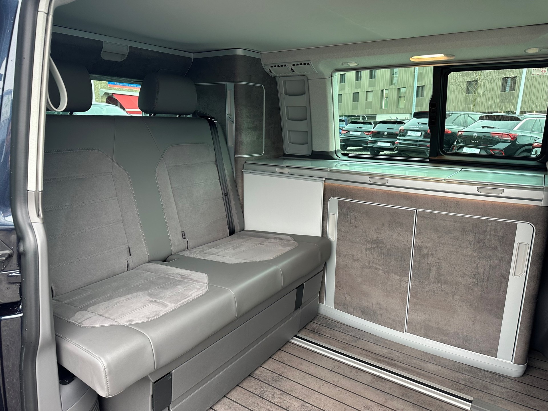 VW T6.1 California 2.0 Bi-TDI Ocean Liberty 4Motion-image-18