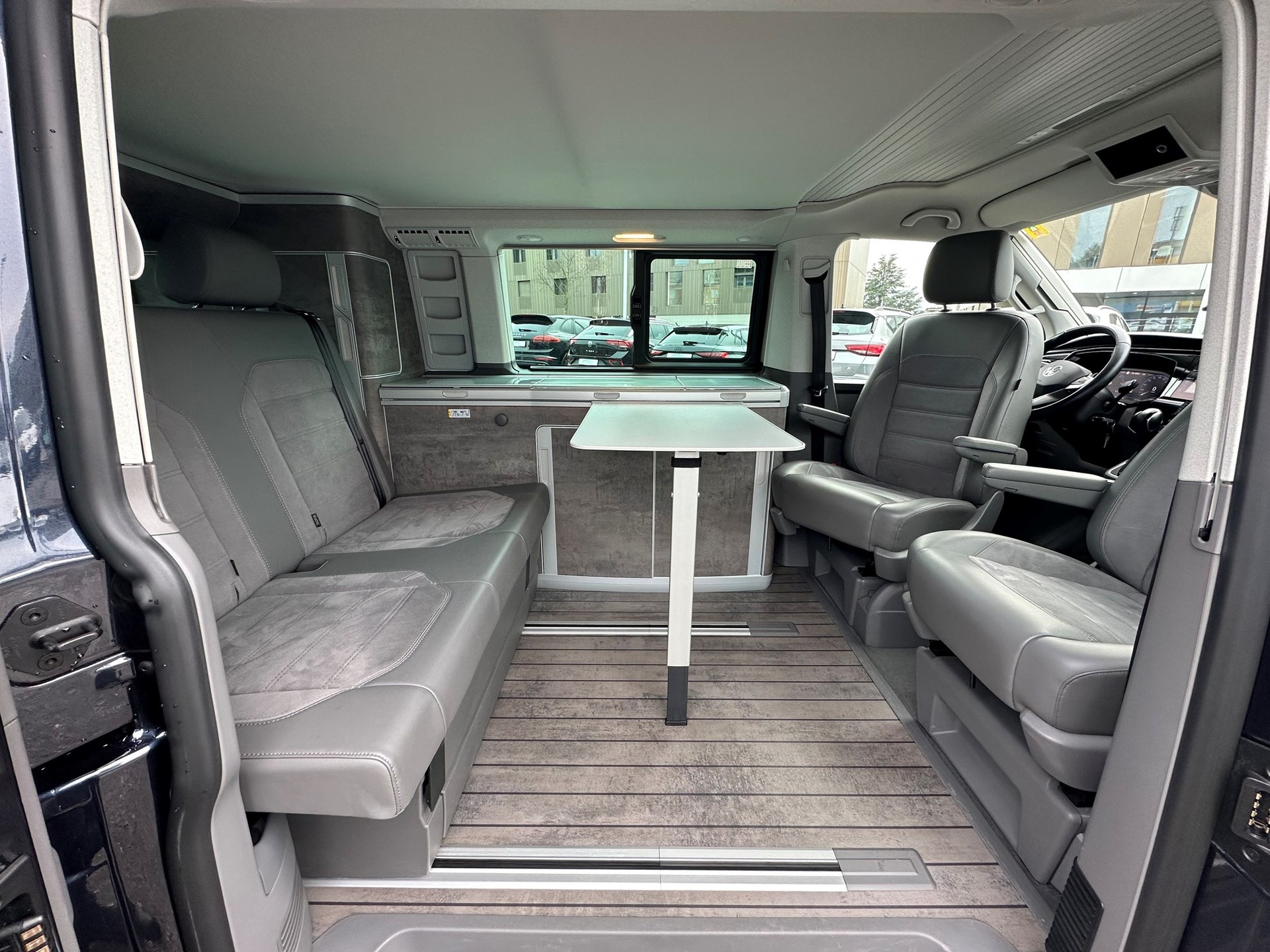 VW T6.1 California 2.0 Bi-TDI Ocean Liberty 4Motion-image-21