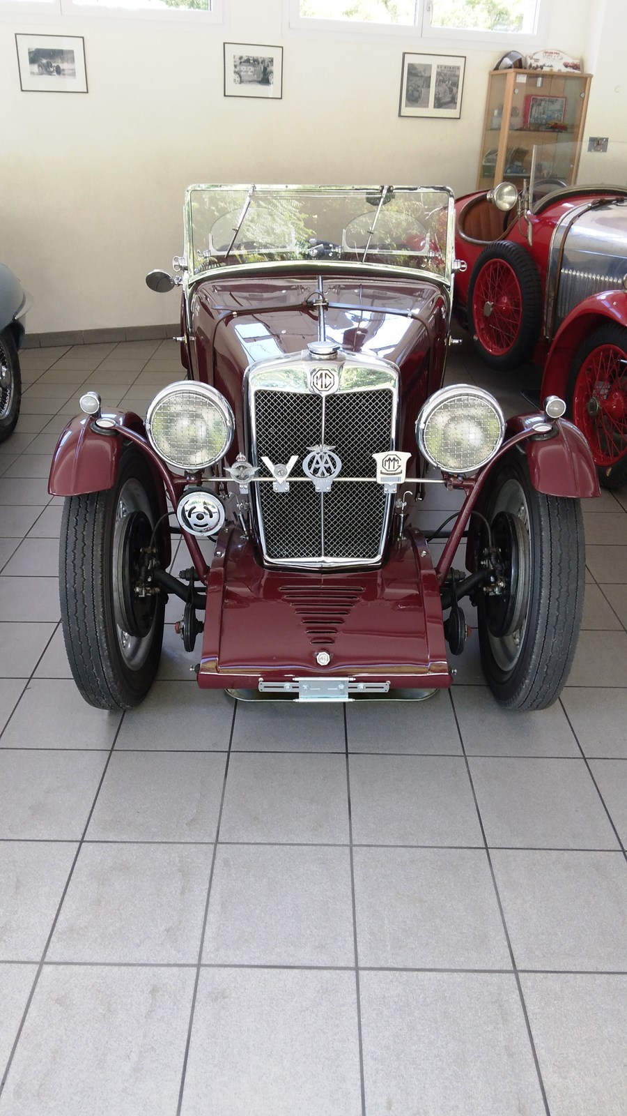 MG J2-image-12