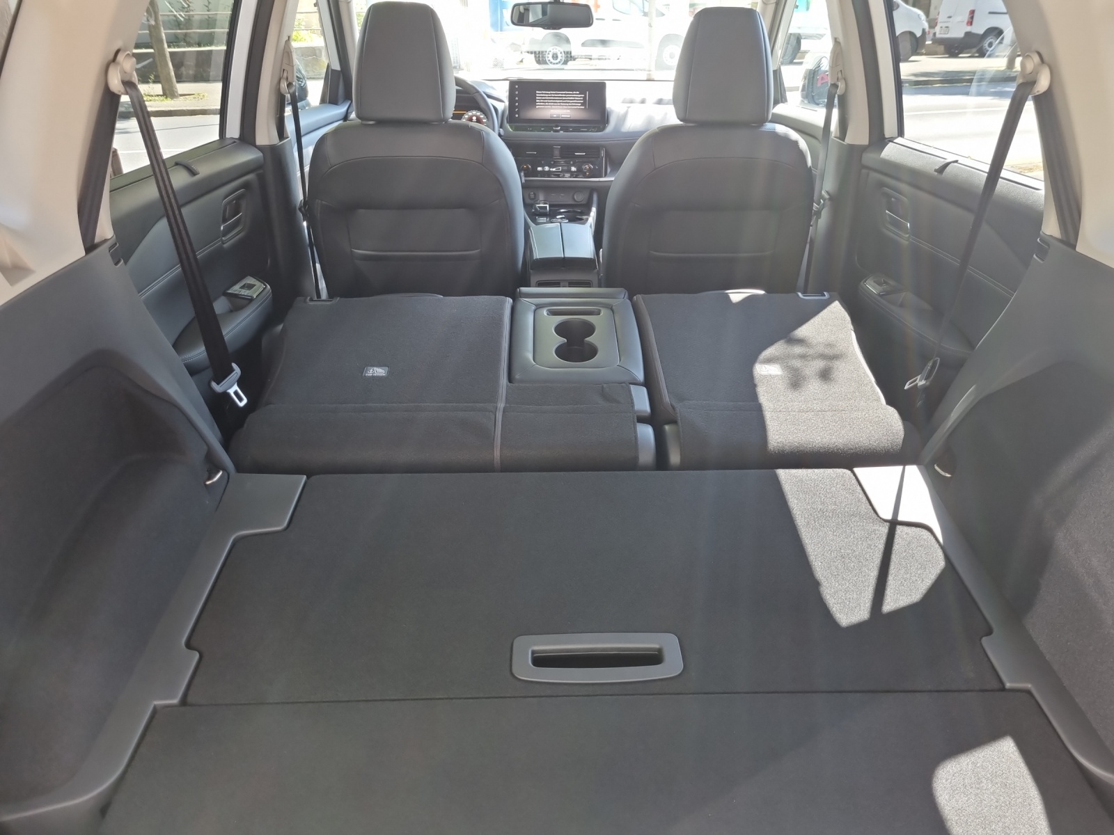 NISSAN X-Trail 1.5 VC-T N-Trek e-4orce-image-13