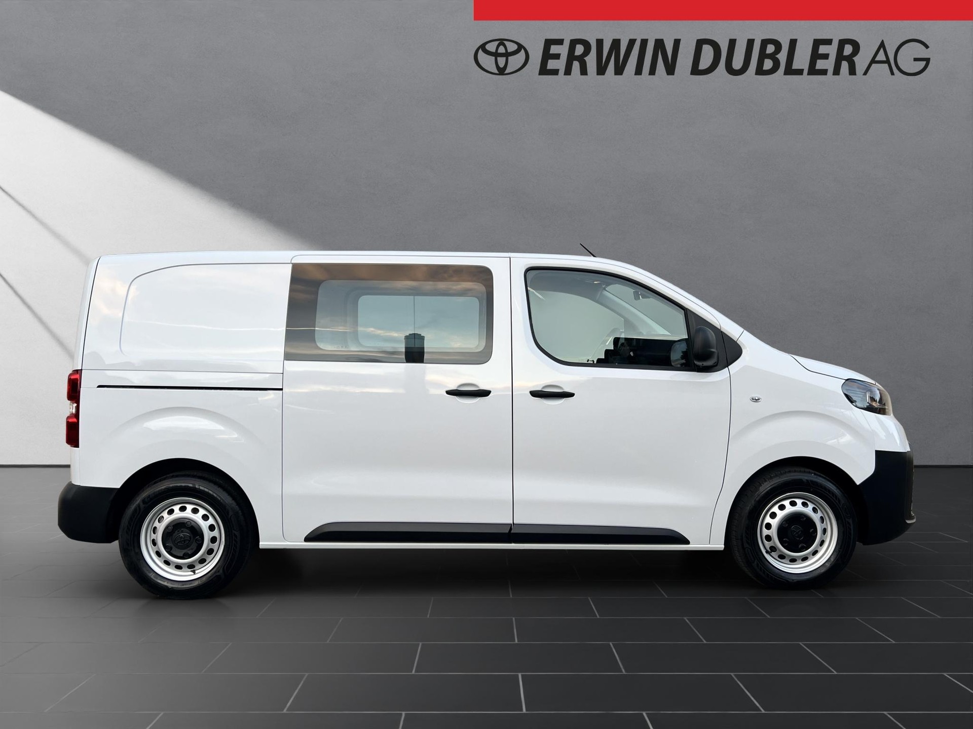 TOYOTA PROACE Van L1 1.5 D Active-image-4