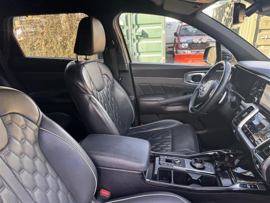 KIA Sorento 1.6 PHEV Style-image-6