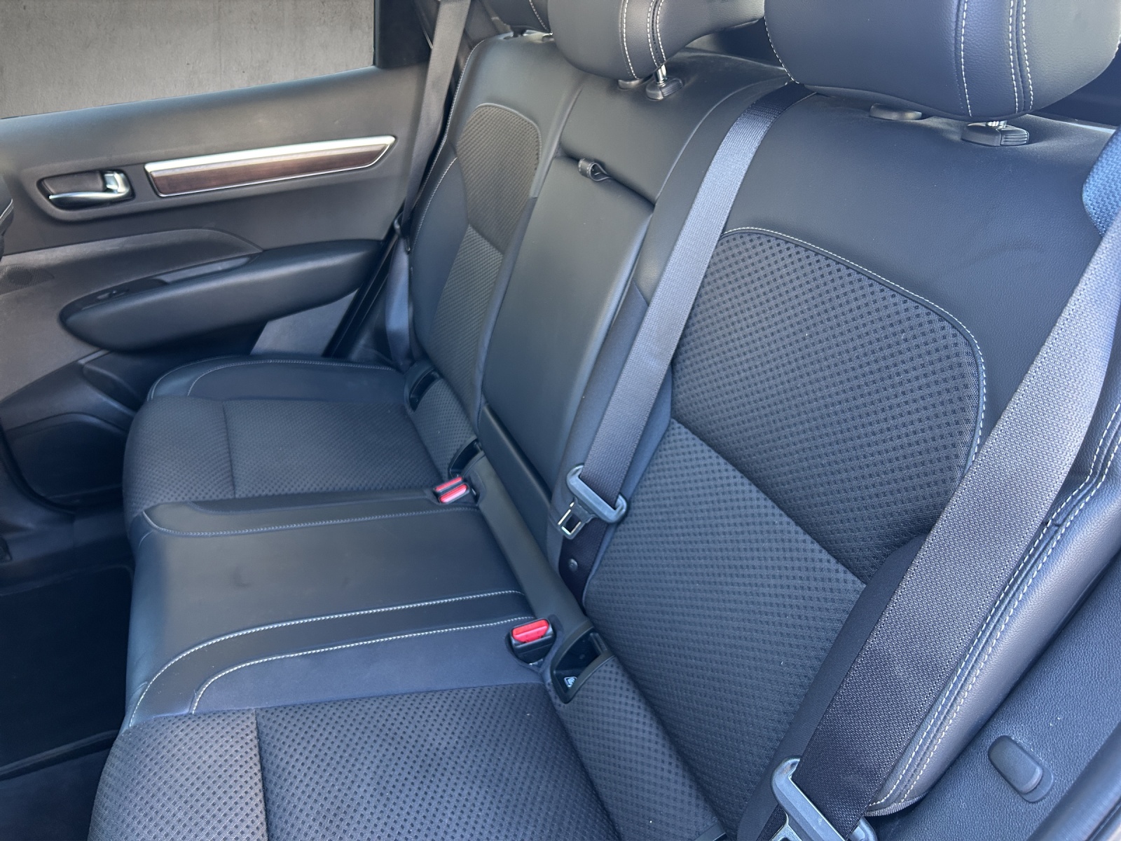 RENAULT Koleos 2.0 dCi Intens X-Tronic 4WD-image-10