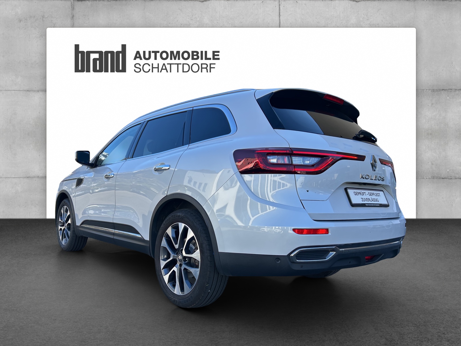 RENAULT Koleos 2.0 dCi Intens X-Tronic 4WD-image-2