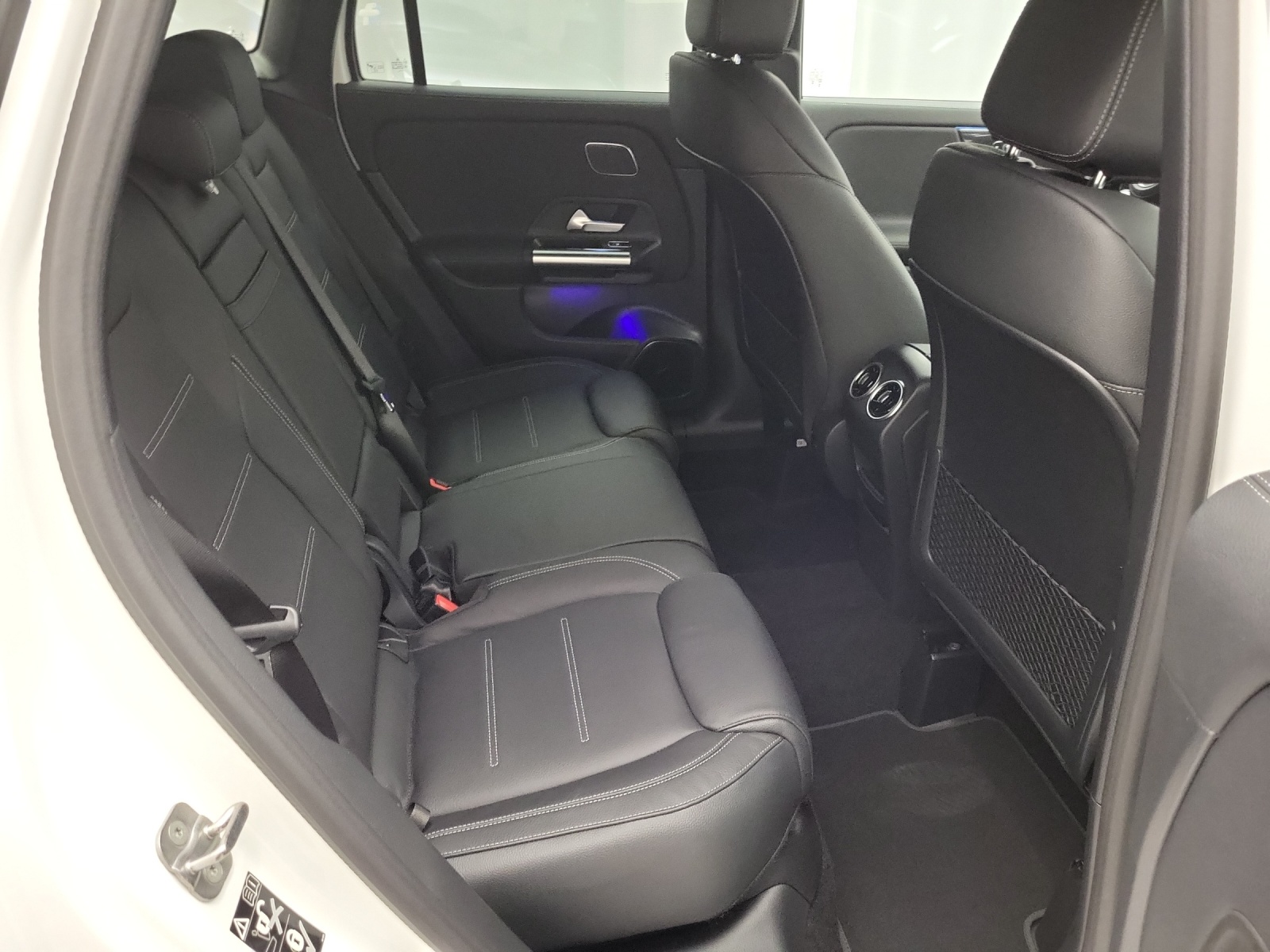 MERCEDES-BENZ AMG GLA 45 S 4Matic+-image-9