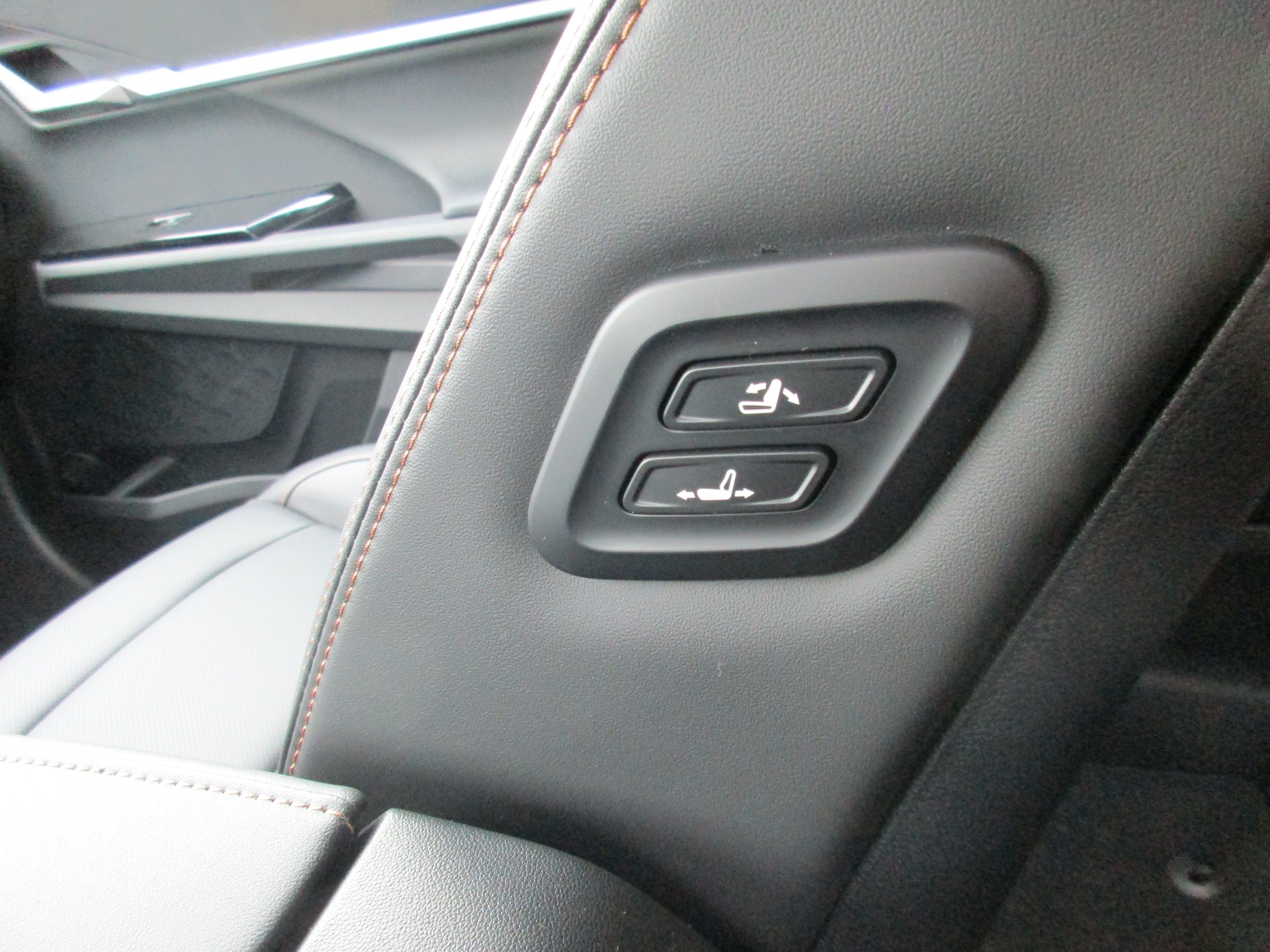 KGM-SsangYong Torres EVX 73 kWh Platinum-image-8