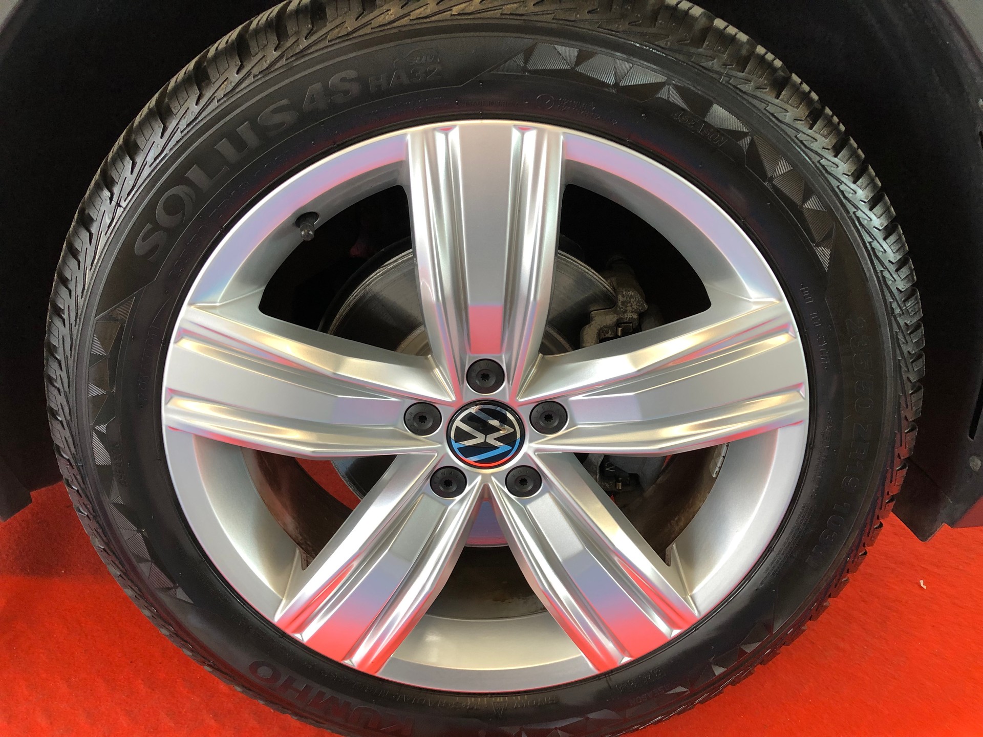 VW Tiguan 2.0 TDI SCR MOVE 4Motion DSG-showroom-element-2