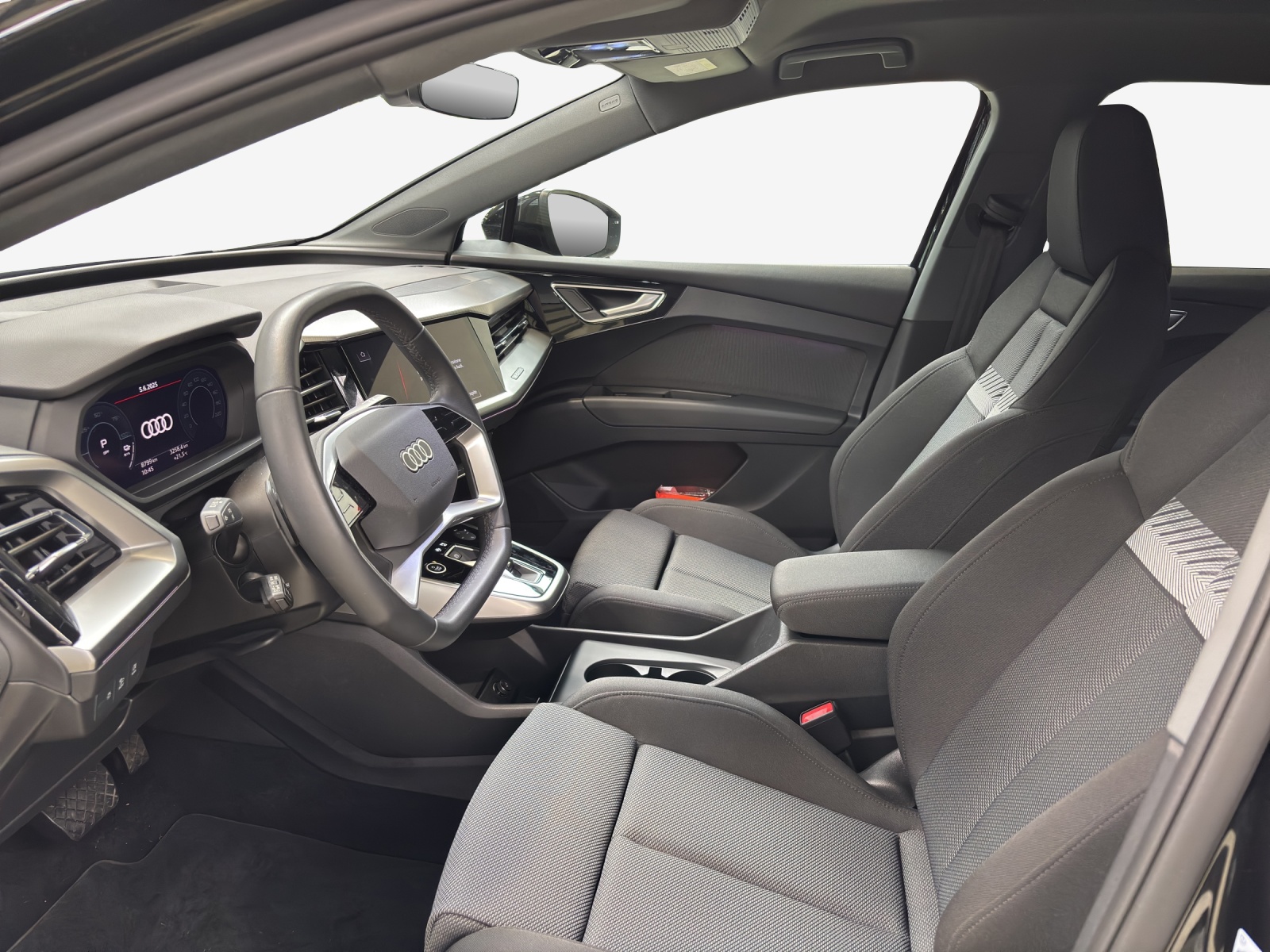 AUDI Q4 e-tron 35-image-8