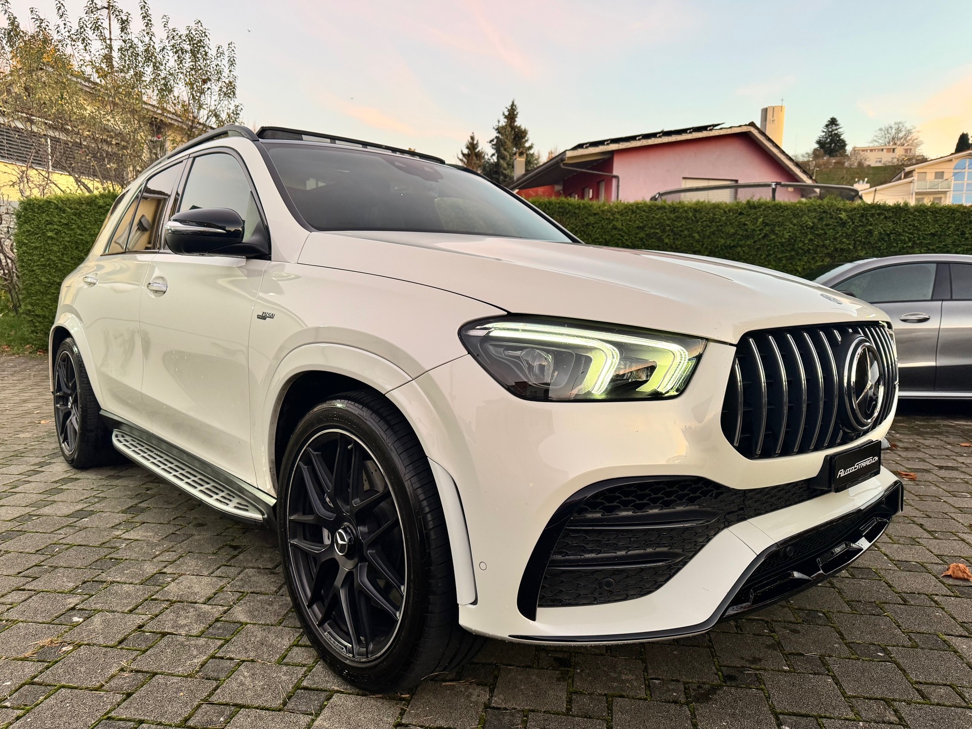 MERCEDES-BENZ GLE 53 AMG 4Matic+ 9G-Speedshift-image-2