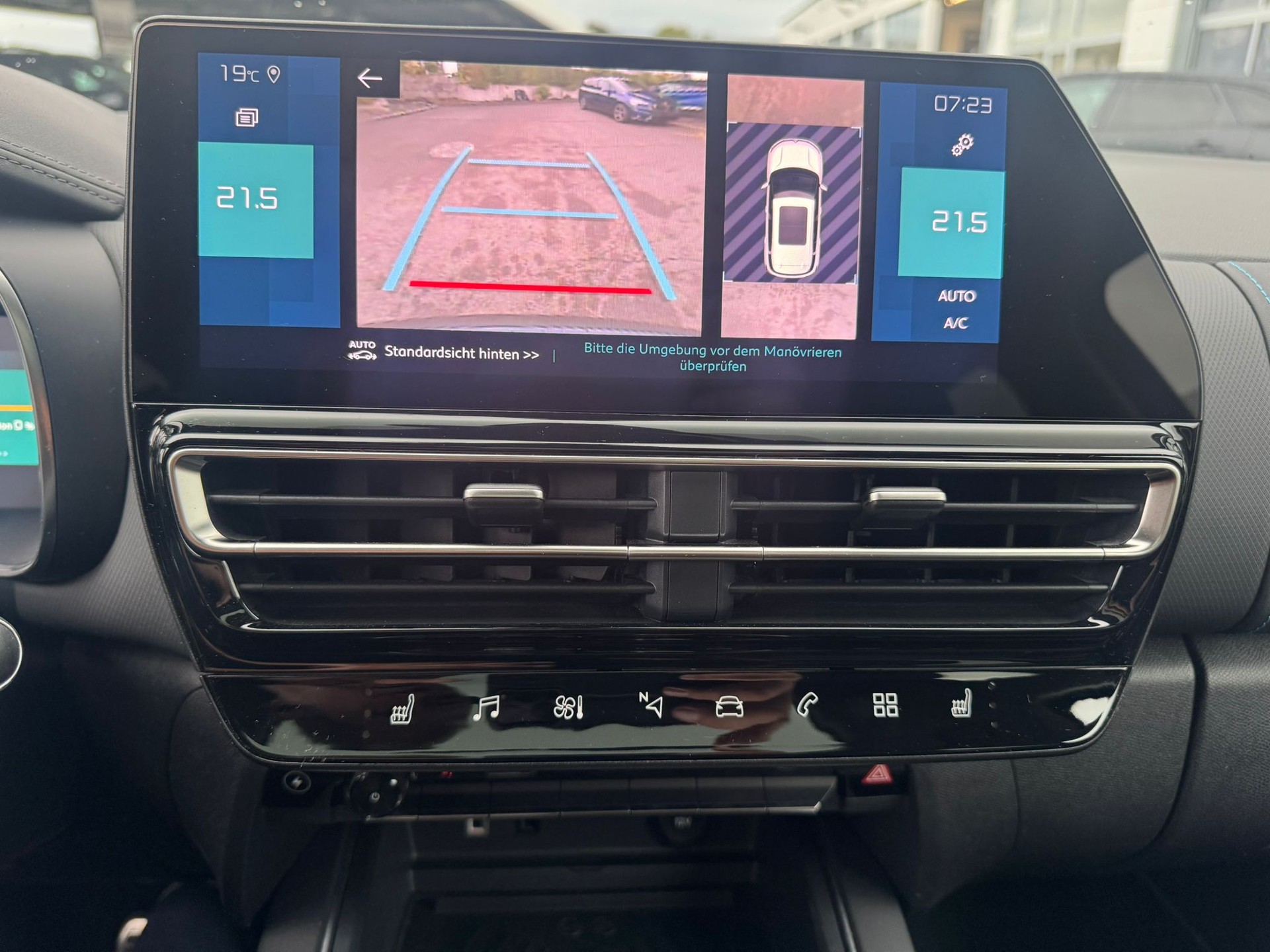 CITROEN C5 Aircross 1.6 PHEV Shine Pack-image-15