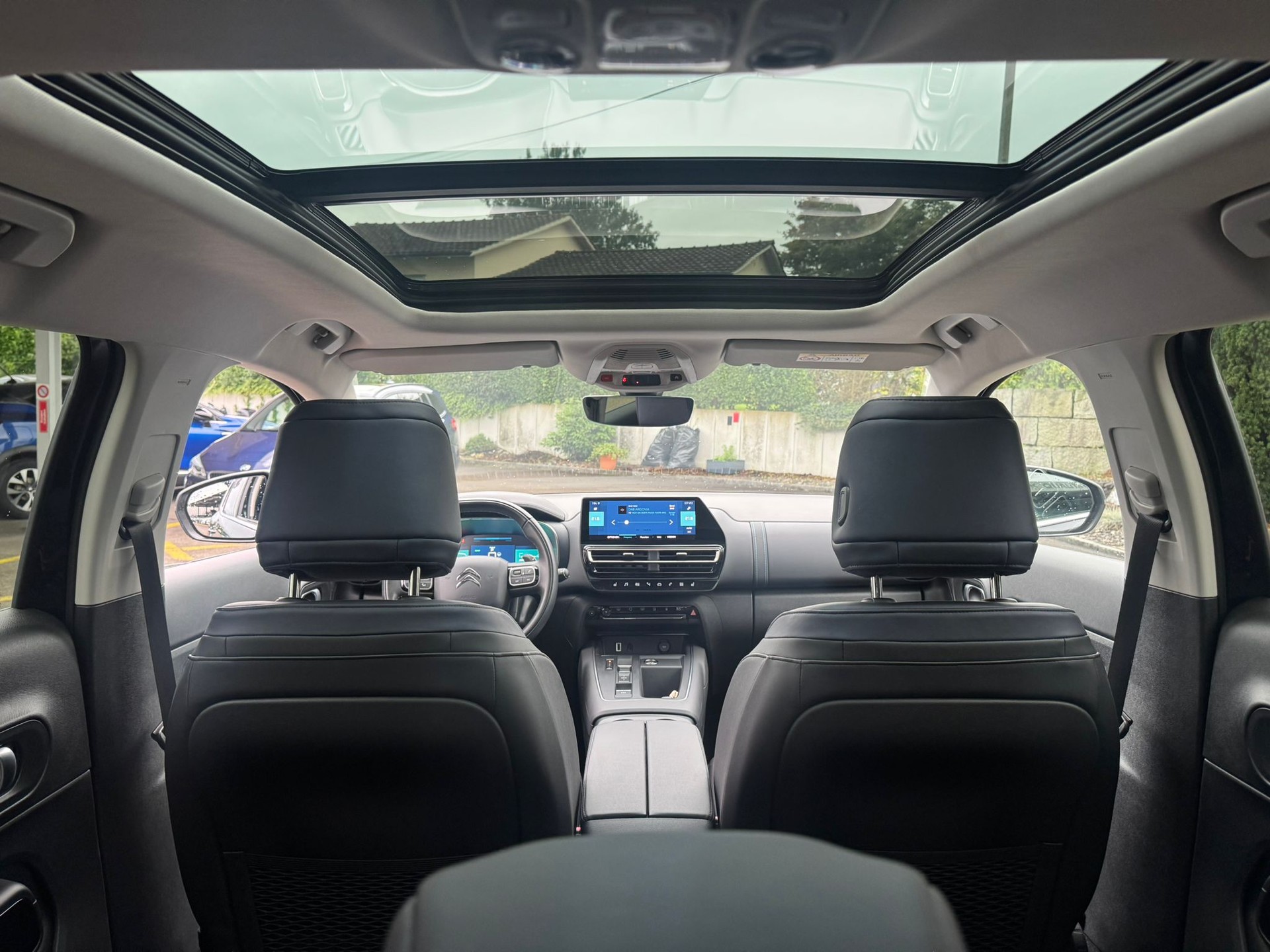CITROEN C5 Aircross 1.6 PHEV Shine Pack-image-12