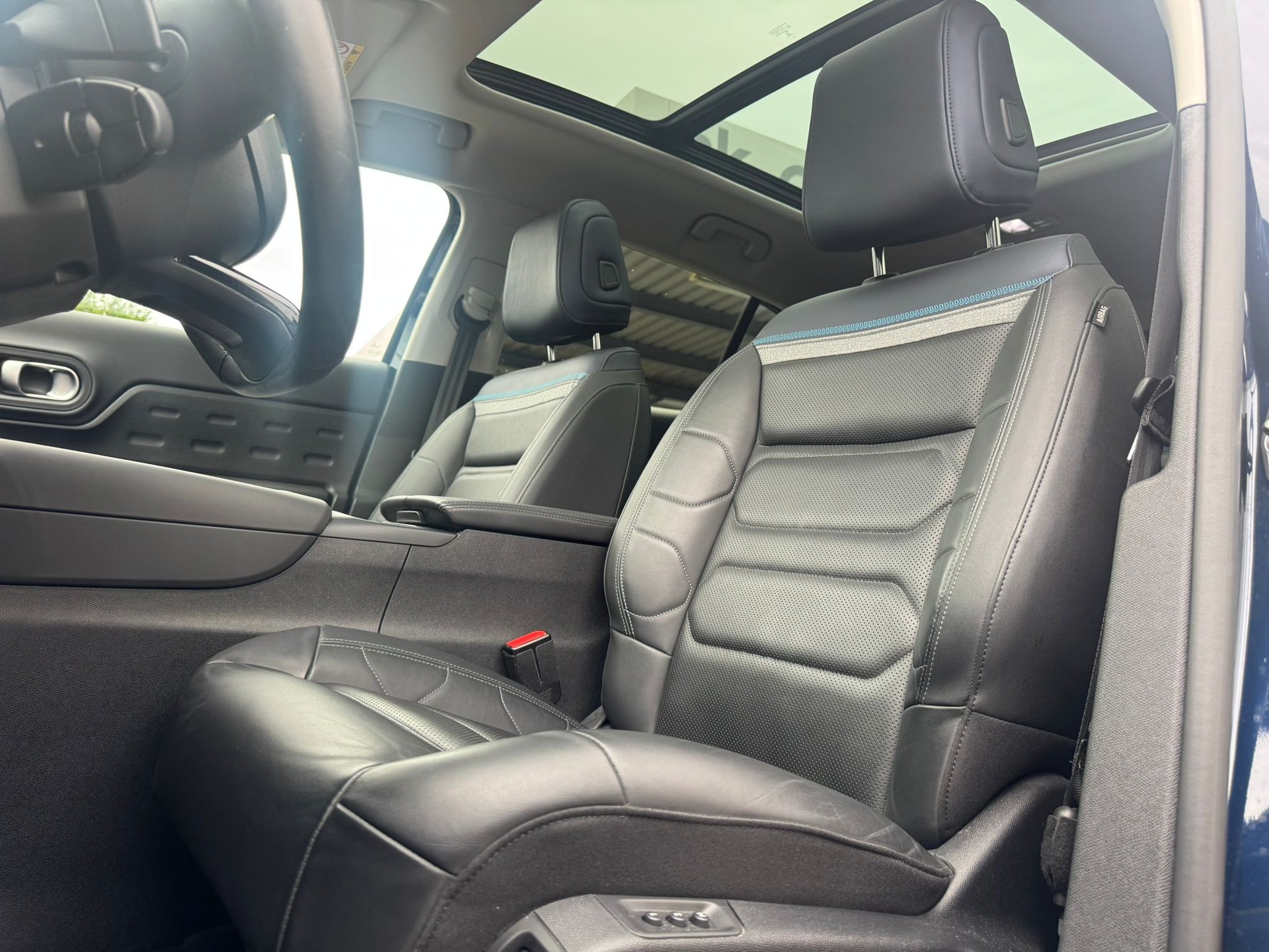 CITROEN C5 Aircross 1.6 PHEV Shine Pack-image-9