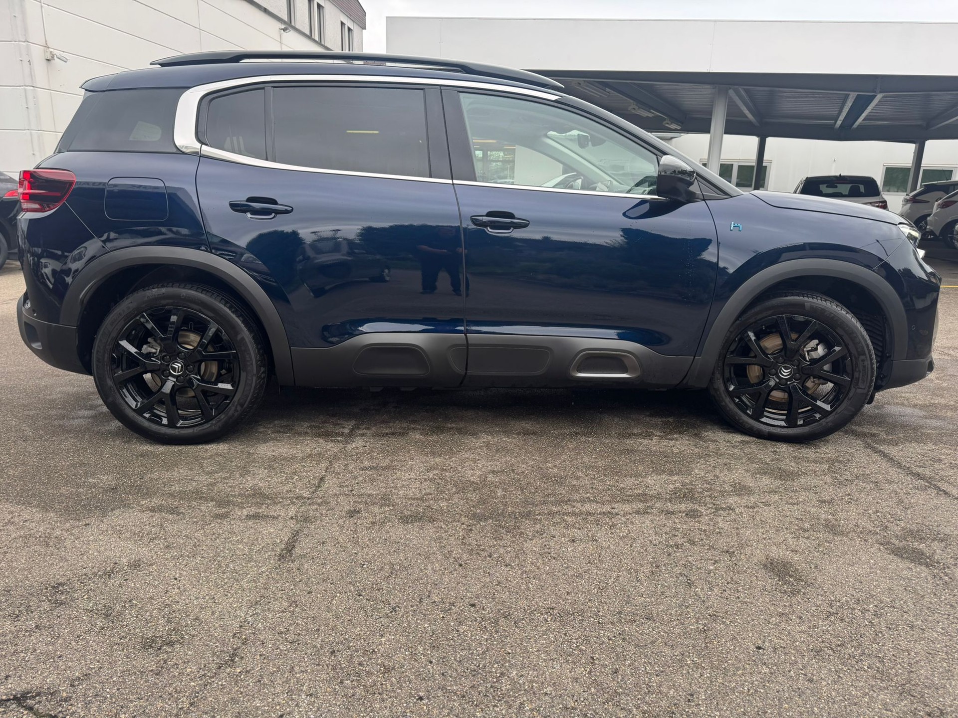CITROEN C5 Aircross 1.6 PHEV Shine Pack-image-3