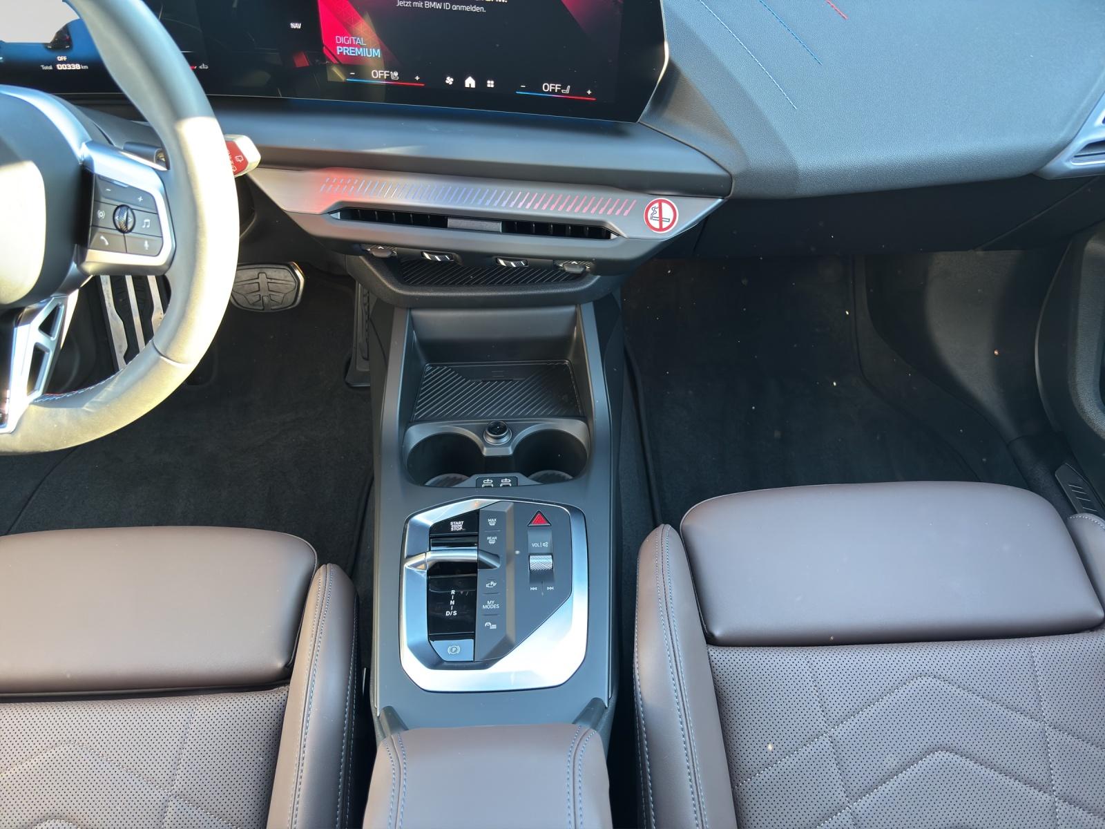 BMW M135i xDrive-image-10