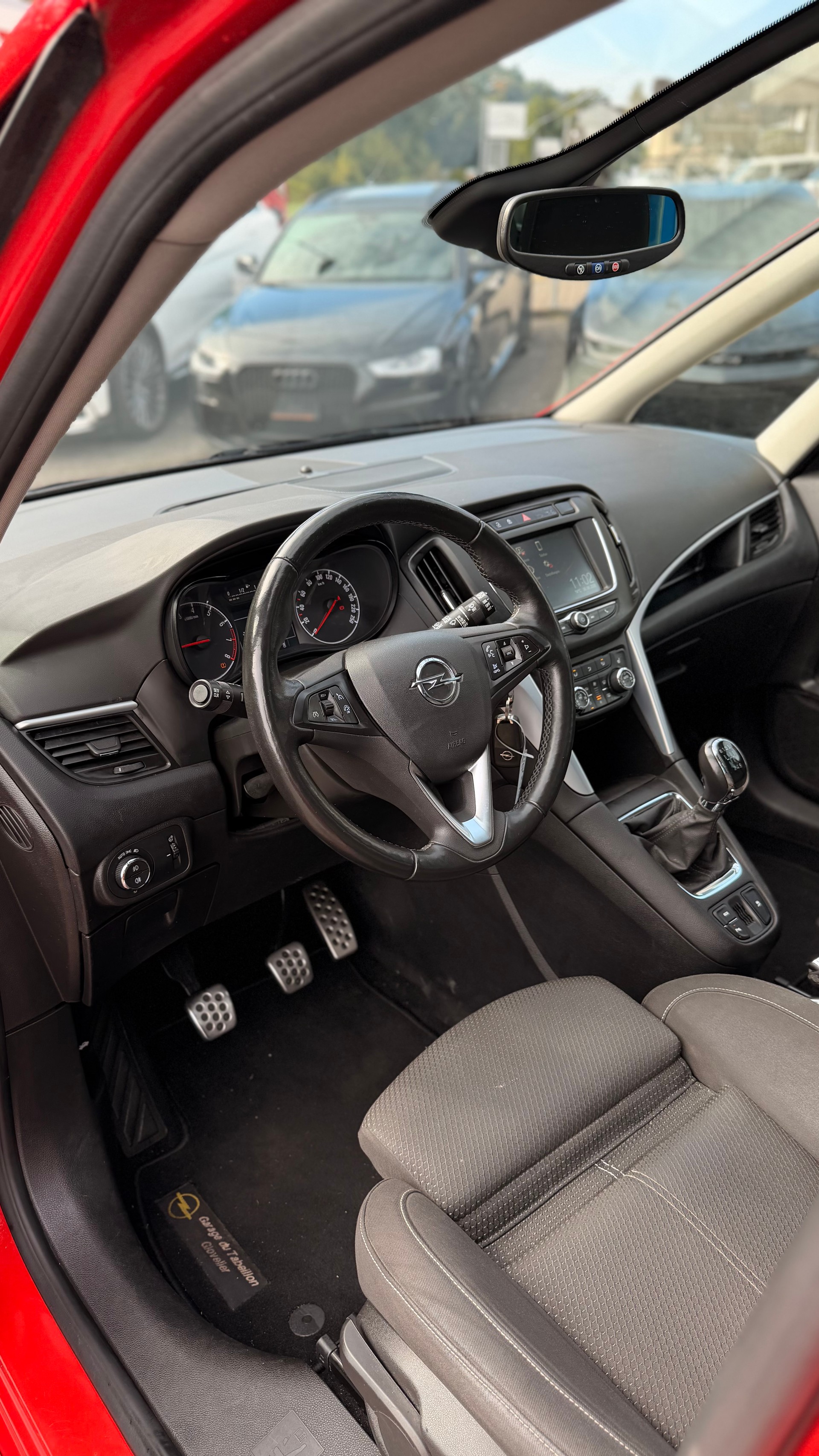 OPEL Zafira 1.6i 16V Turbo Enjoy-image-6