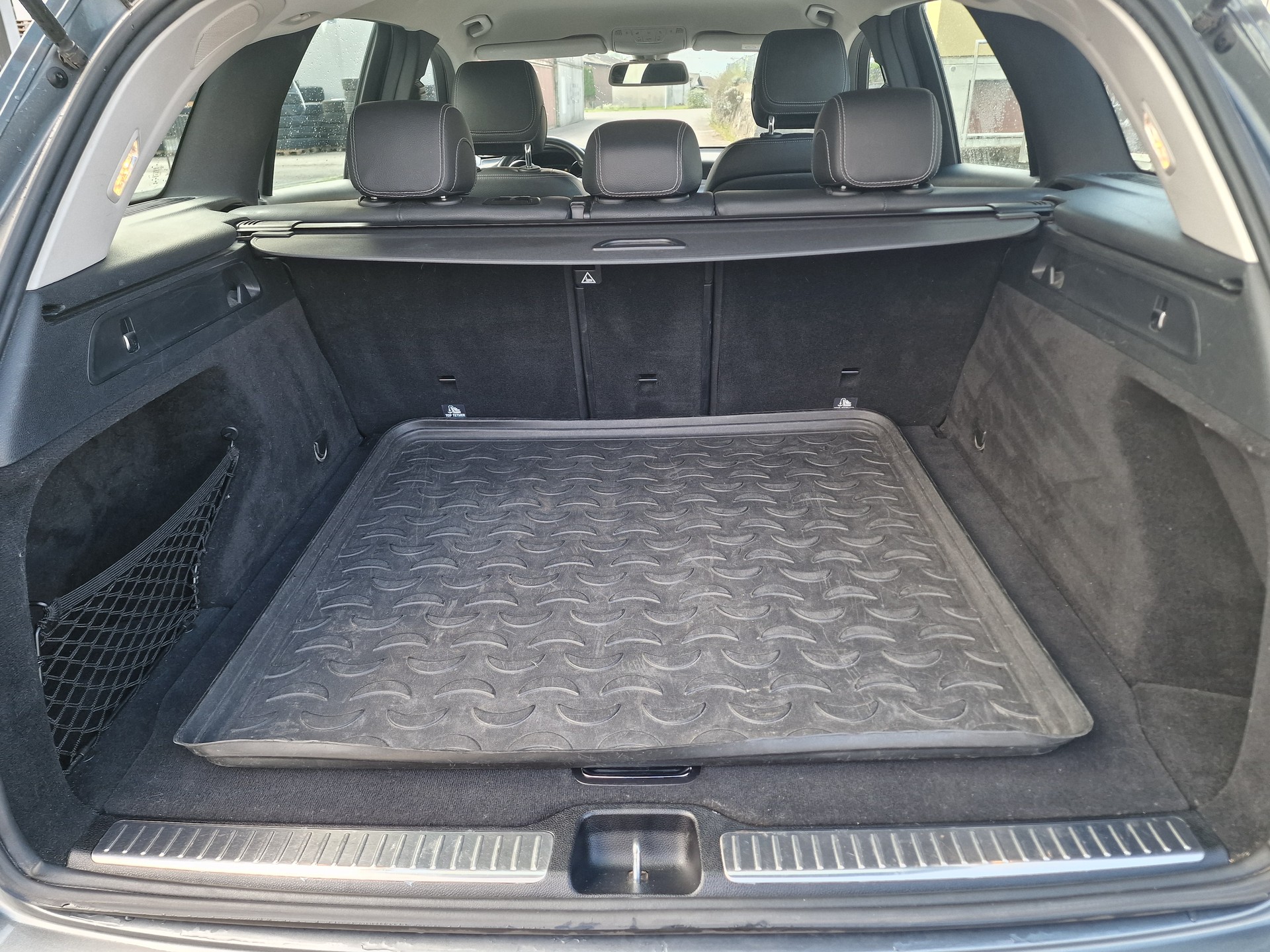 MERCEDES-BENZ GLC 250 AMG Line 4Matic 9G-Tronic 24Mt Gara-image-21