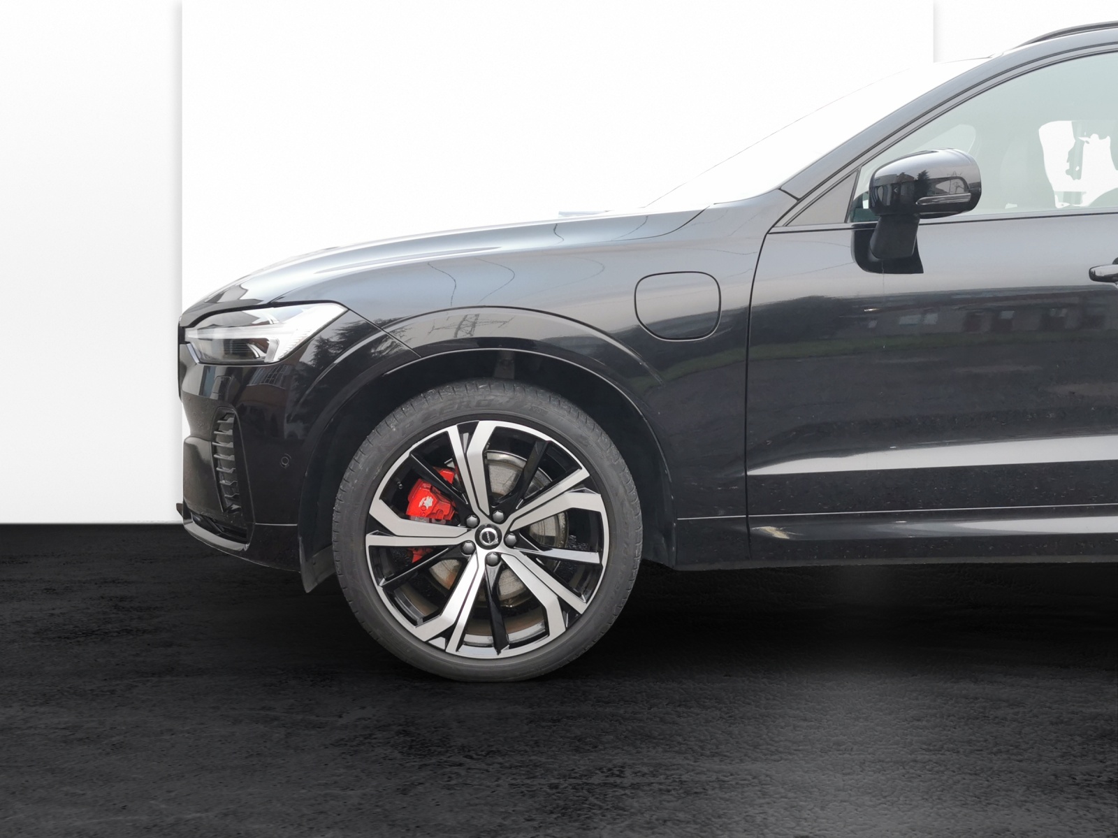 VOLVO XC60 2.0 T8 TE XCENTRIC eAWD-image-19