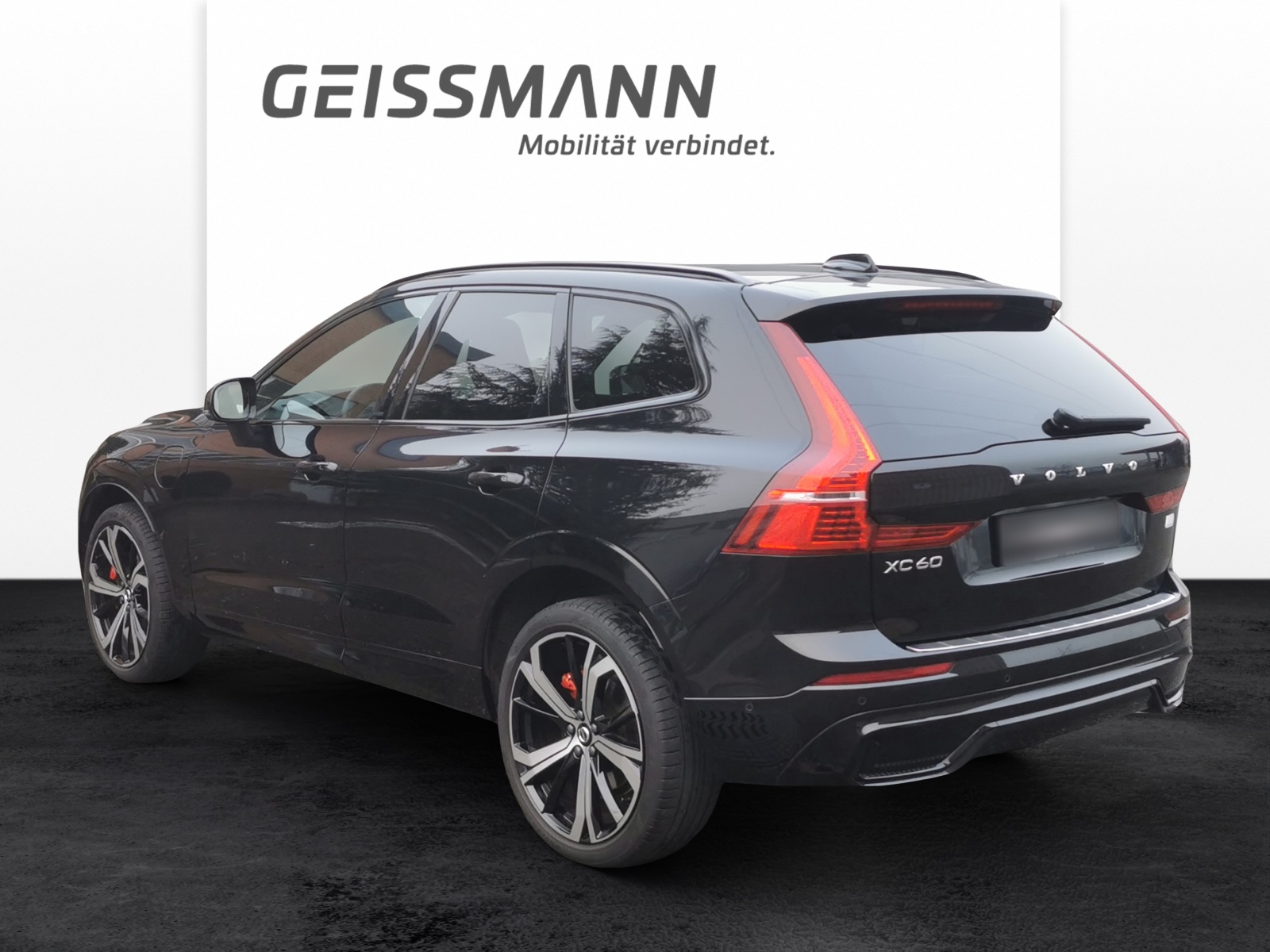 VOLVO XC60 2.0 T8 TE XCENTRIC eAWD-showroom-element-2