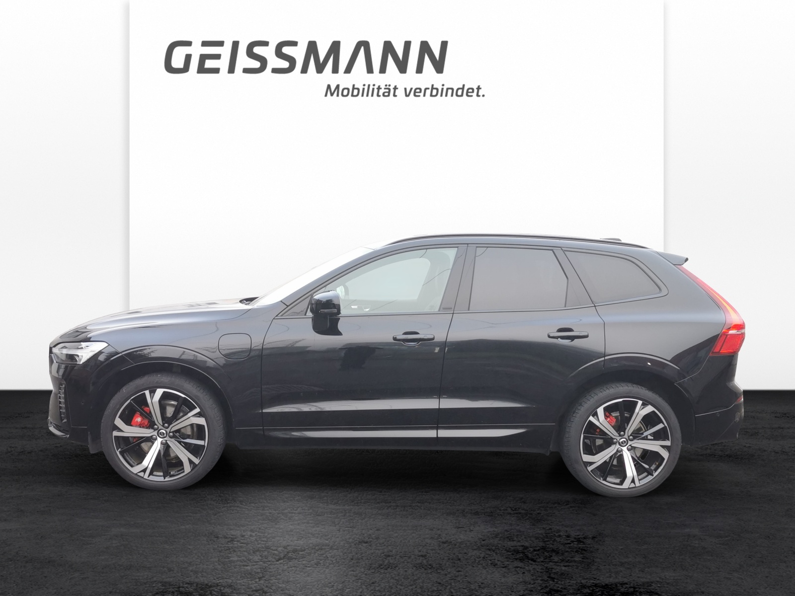 VOLVO XC60 2.0 T8 TE XCENTRIC eAWD-image-4