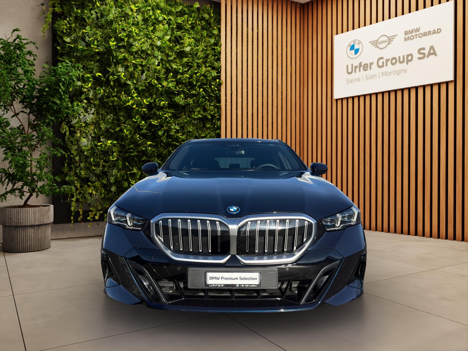 BMW 530e xDrive Touring M Sport Steptronic (CH)-image-7