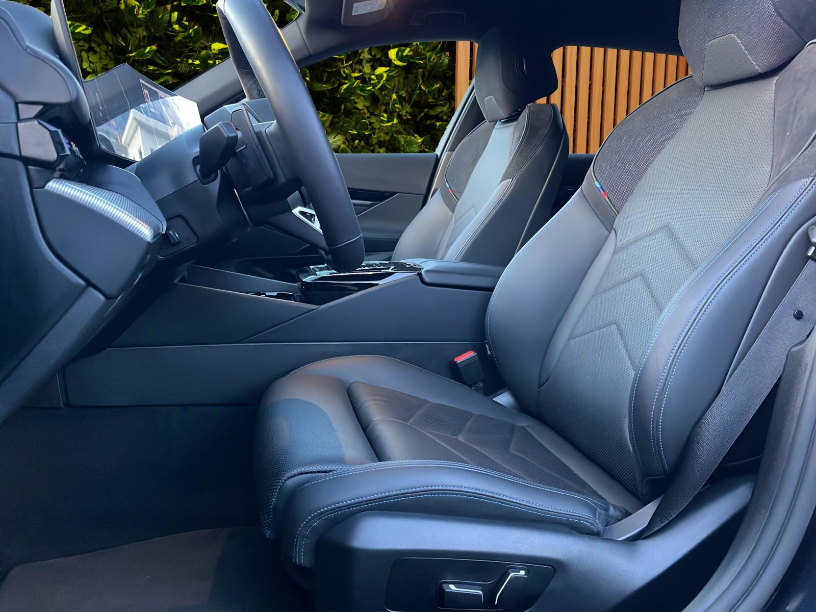 BMW 530e xDrive Touring M Sport Steptronic (CH)-image-9
