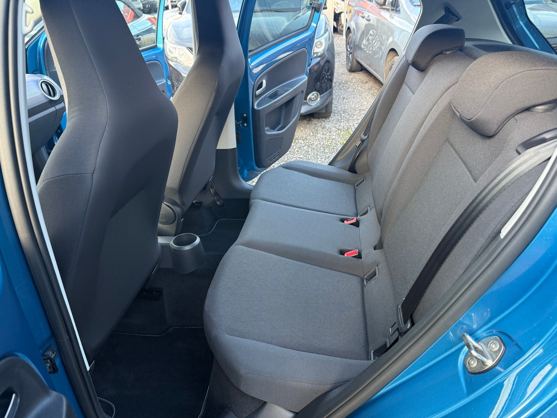 VW Up 1.0 MPI move up-image-9