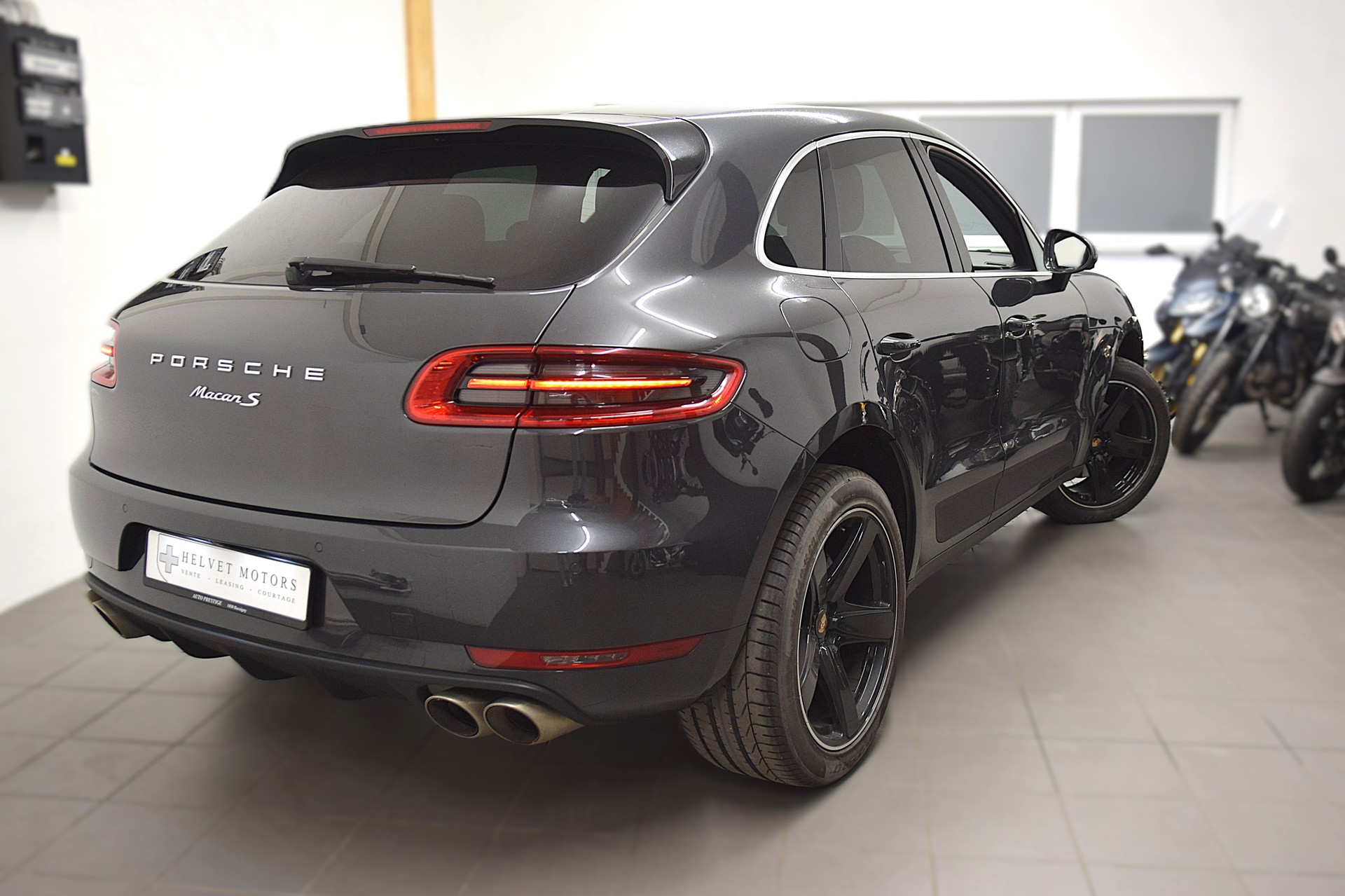 PORSCHE Macan S Diesel PDK-image-3