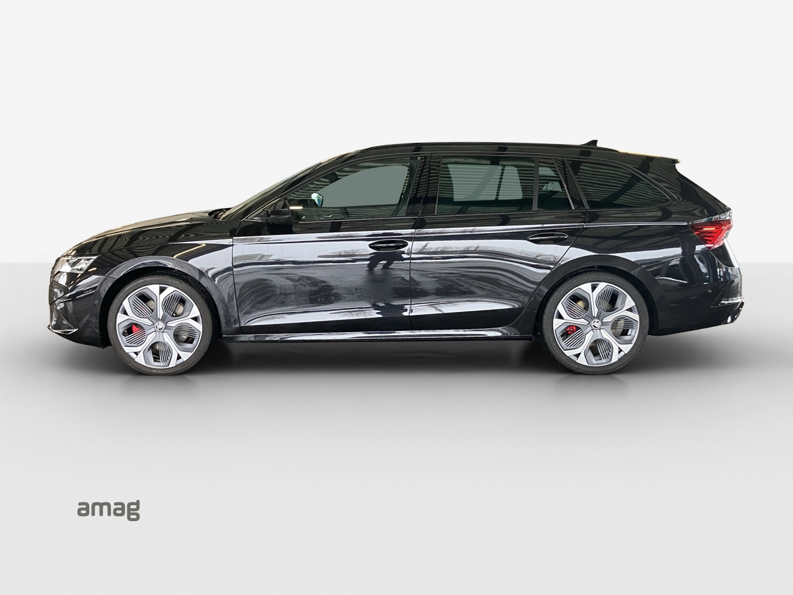 SKODA Octavia Combi 2.0 TSI DSG RS-image-1