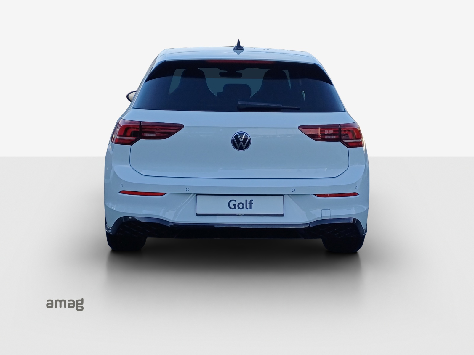 VW Golf 1.5 e TSI mHEV R-Line DSG-image-3