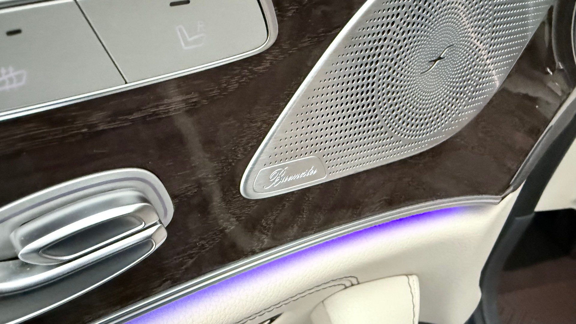 MERCEDES-BENZ CLS 450 4matic-image-11