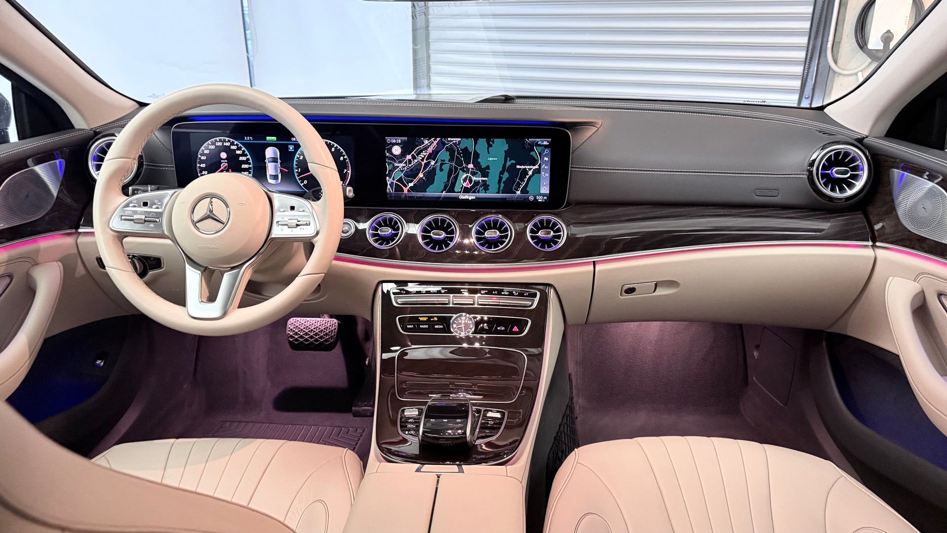 MERCEDES-BENZ CLS 450 4matic-image-21