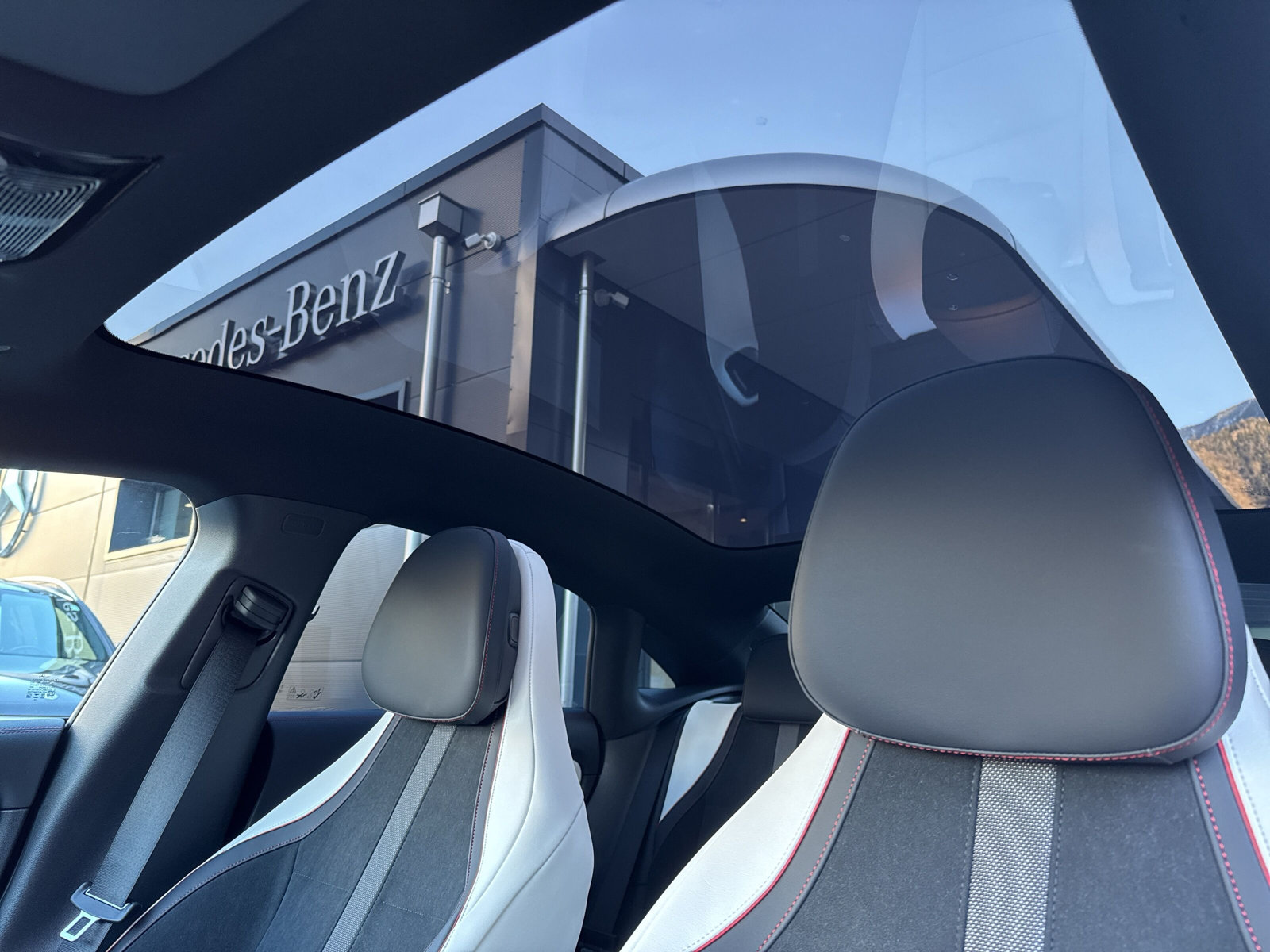MERCEDES-BENZ CLA 220 8G-DCT 4Matic-image-27