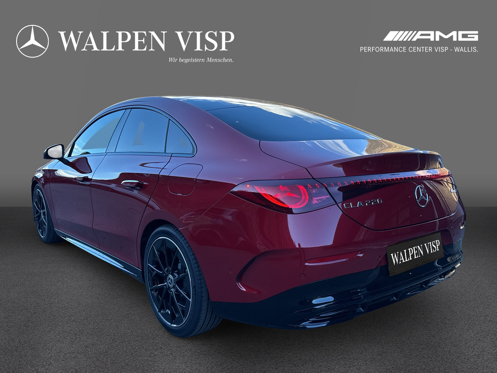 MERCEDES-BENZ CLA 220 8G-DCT 4Matic-image-3