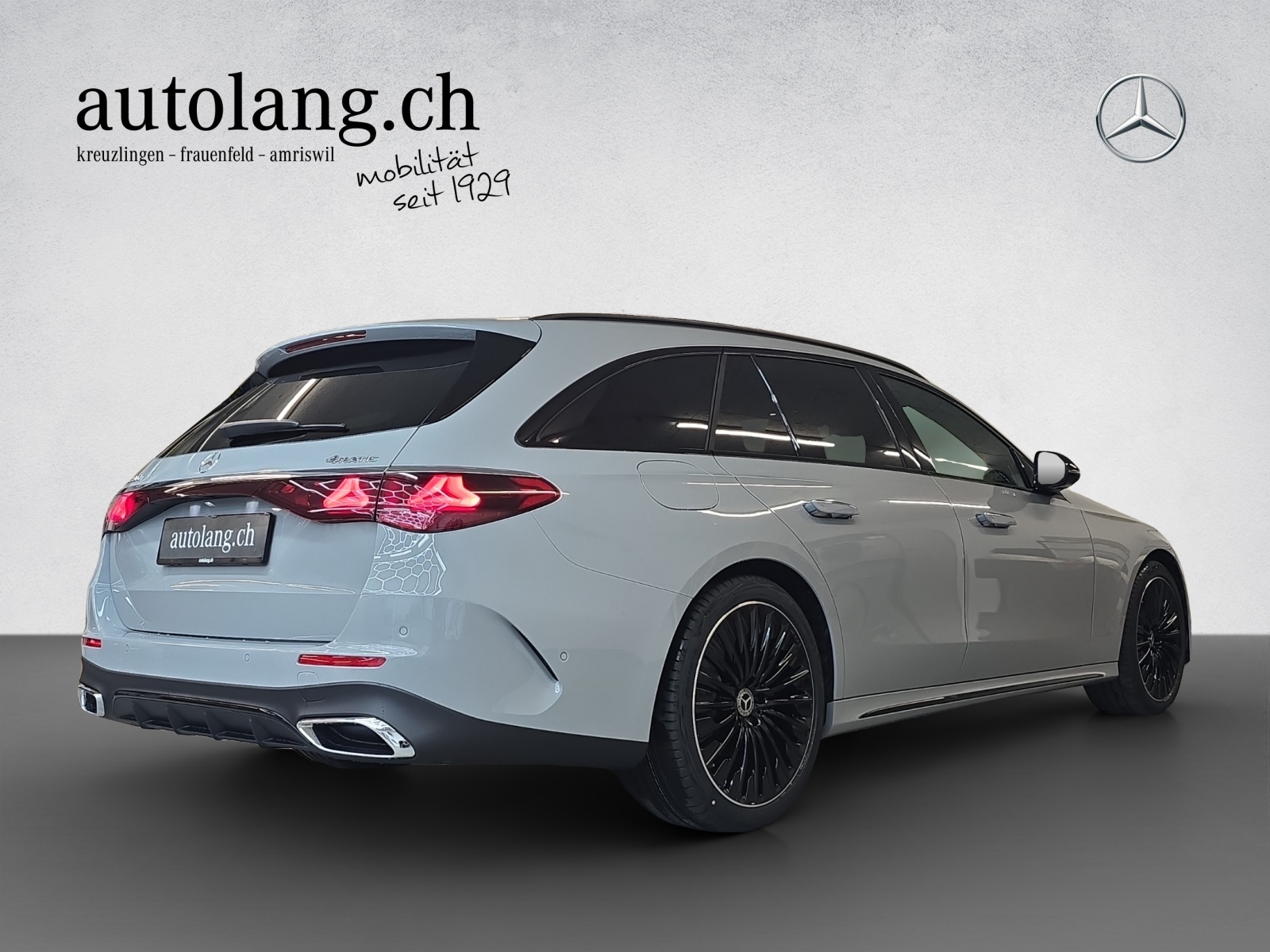 MERCEDES-BENZ E 220 d AMG Line 4Matic T-Modell-image-4