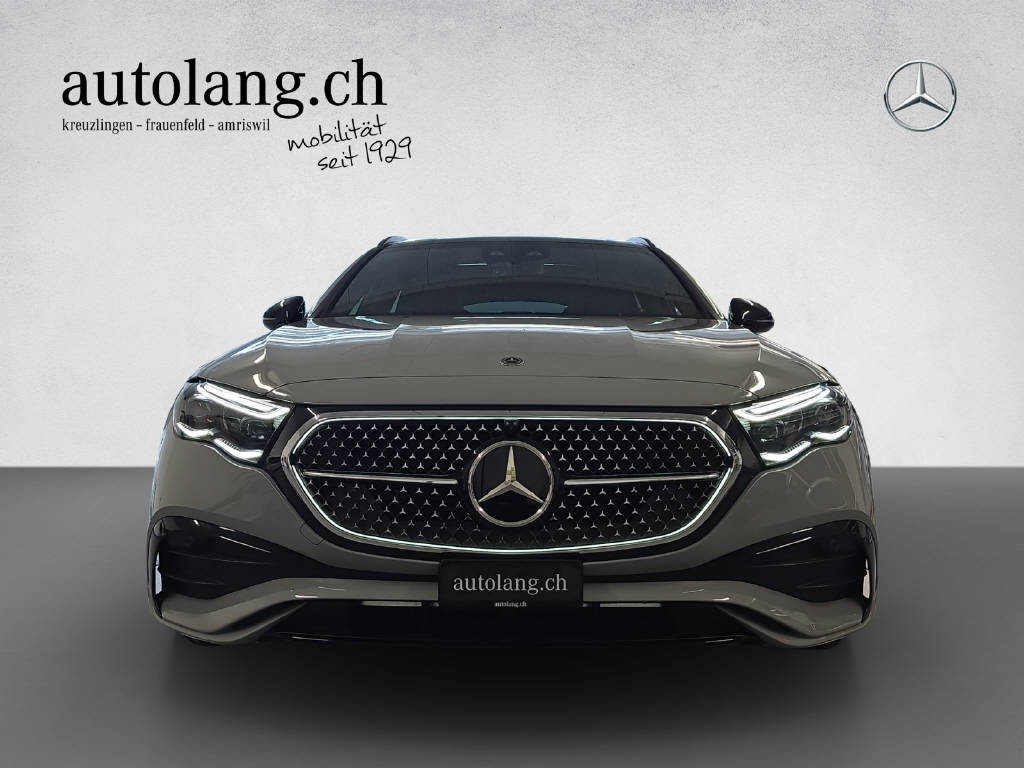 MERCEDES-BENZ E 220 d AMG Line 4Matic T-Modell-image-14