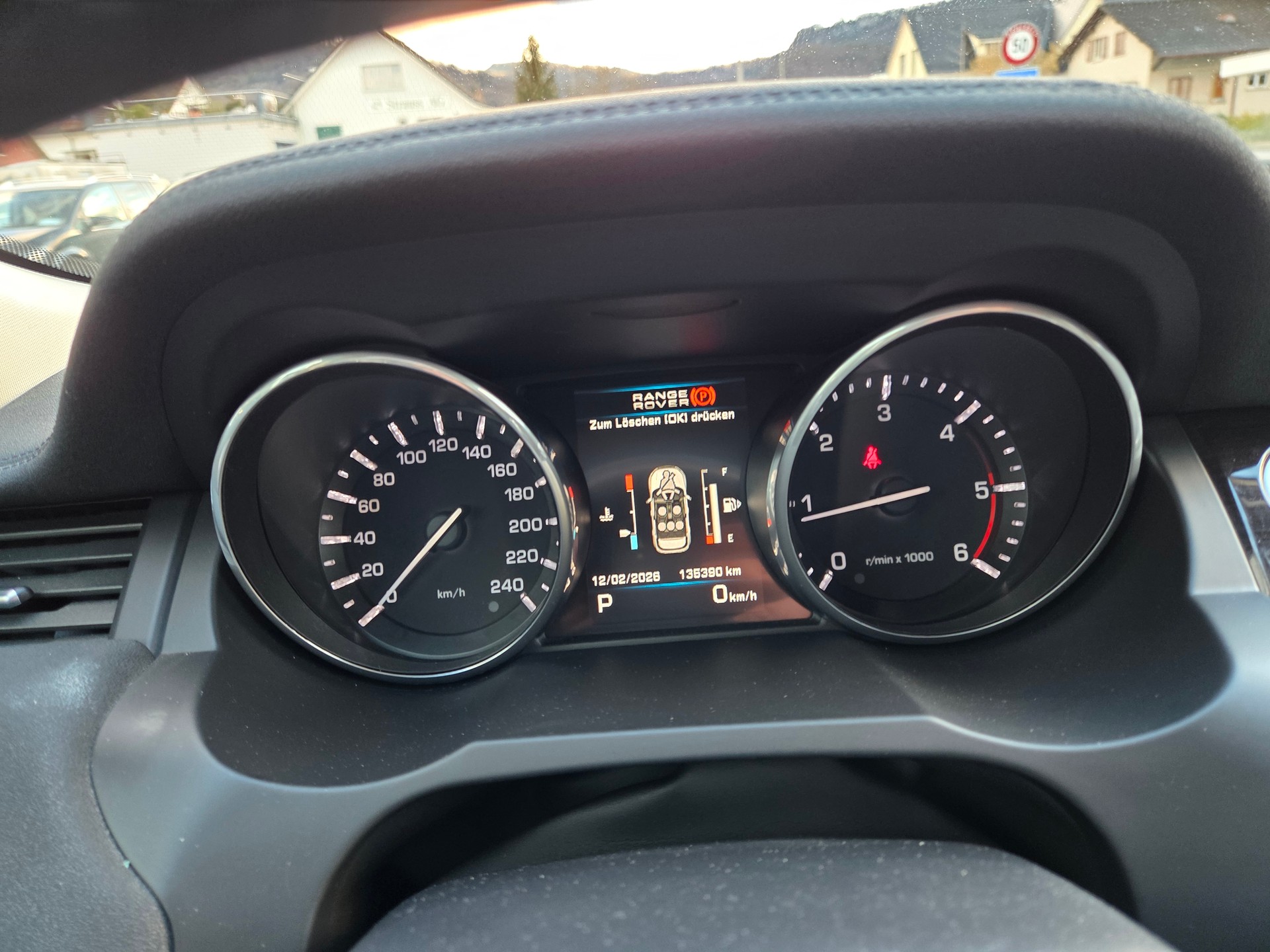 LAND ROVER Range Rover Evoque 2.2 SD4 Dynamic AT6-image-16