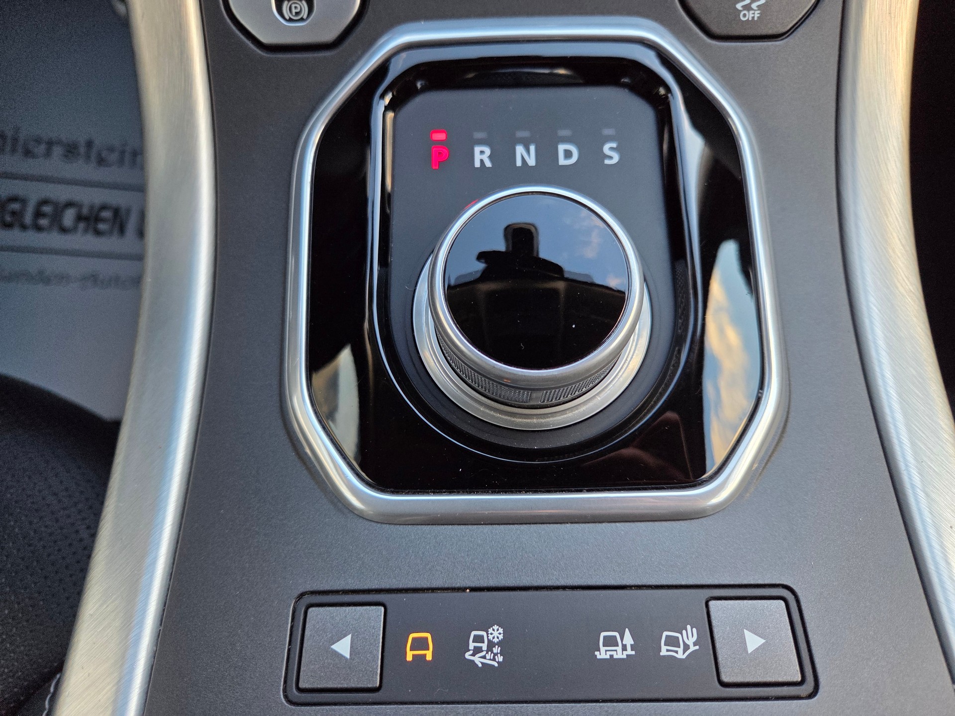 LAND ROVER Range Rover Evoque 2.2 SD4 Dynamic AT6-image-20