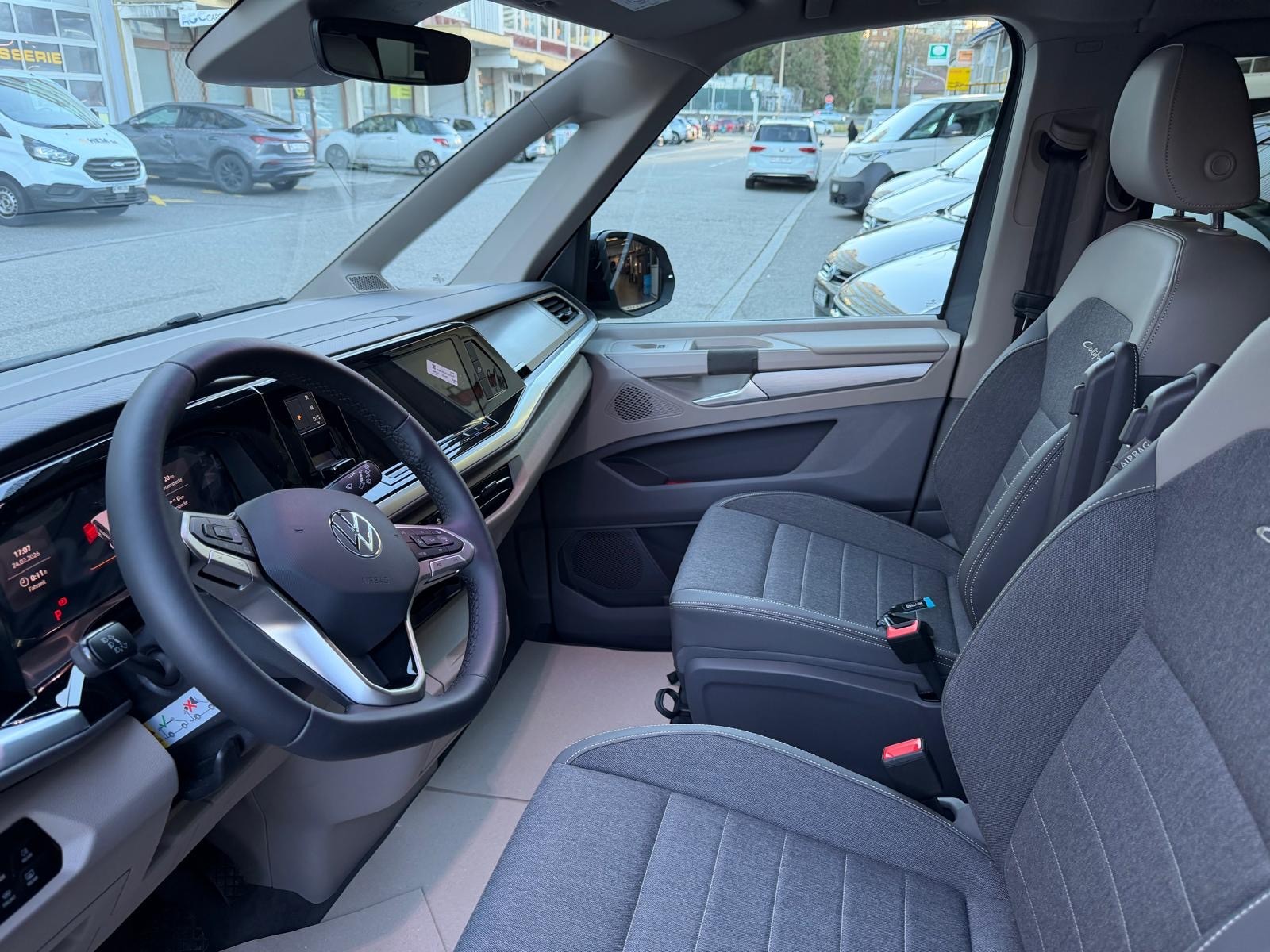 VW California eHybrid Ocean Liberty 4Motion-image-10