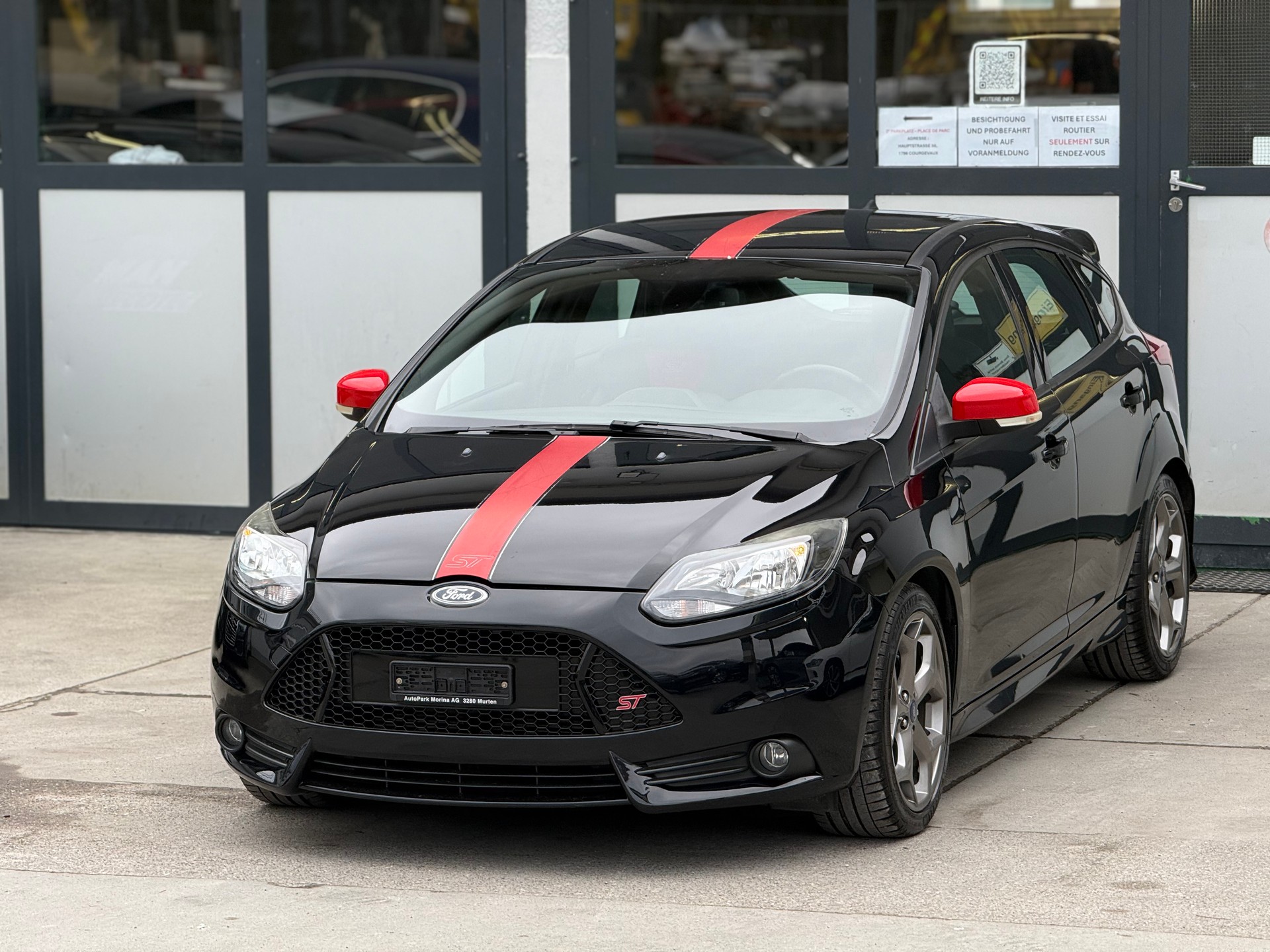 FORD Focus 2.0 SCTi ST-2-image-1