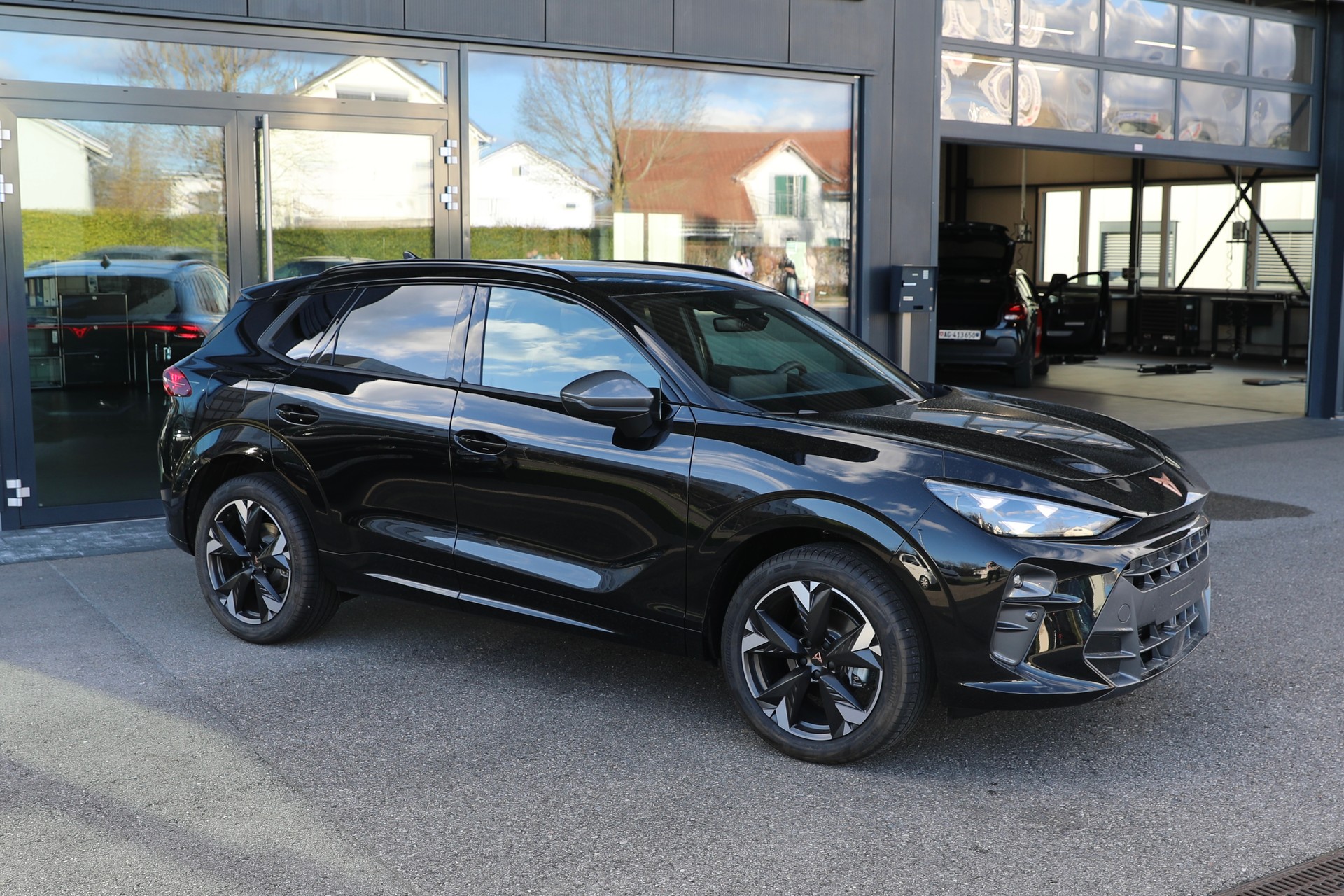 CUPRA Terramar 1.5 eTSI DSG-image-1