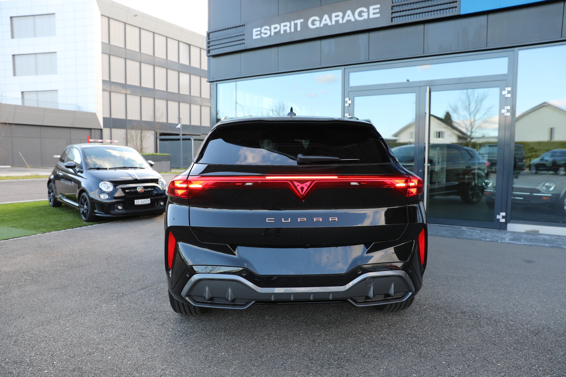 CUPRA Terramar 1.5 eTSI DSG-image-4