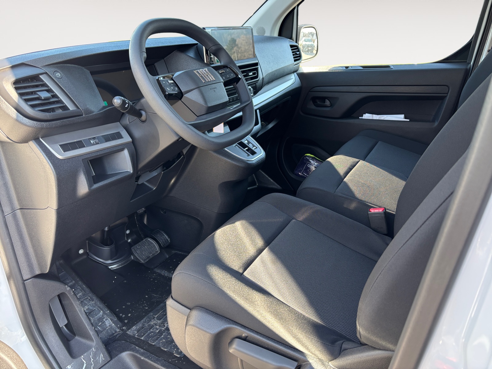 FIAT Scudo 2.2 BlueHDi L3 EAT8-image-11