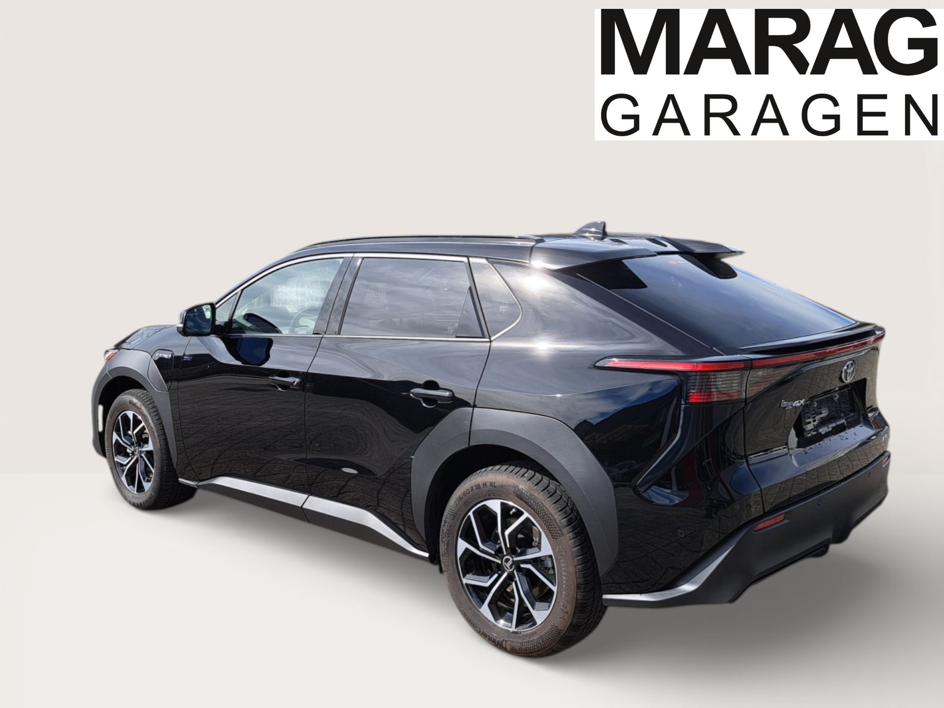 TOYOTA bZ4X Premium 71,4 kWh 4WD-image-10