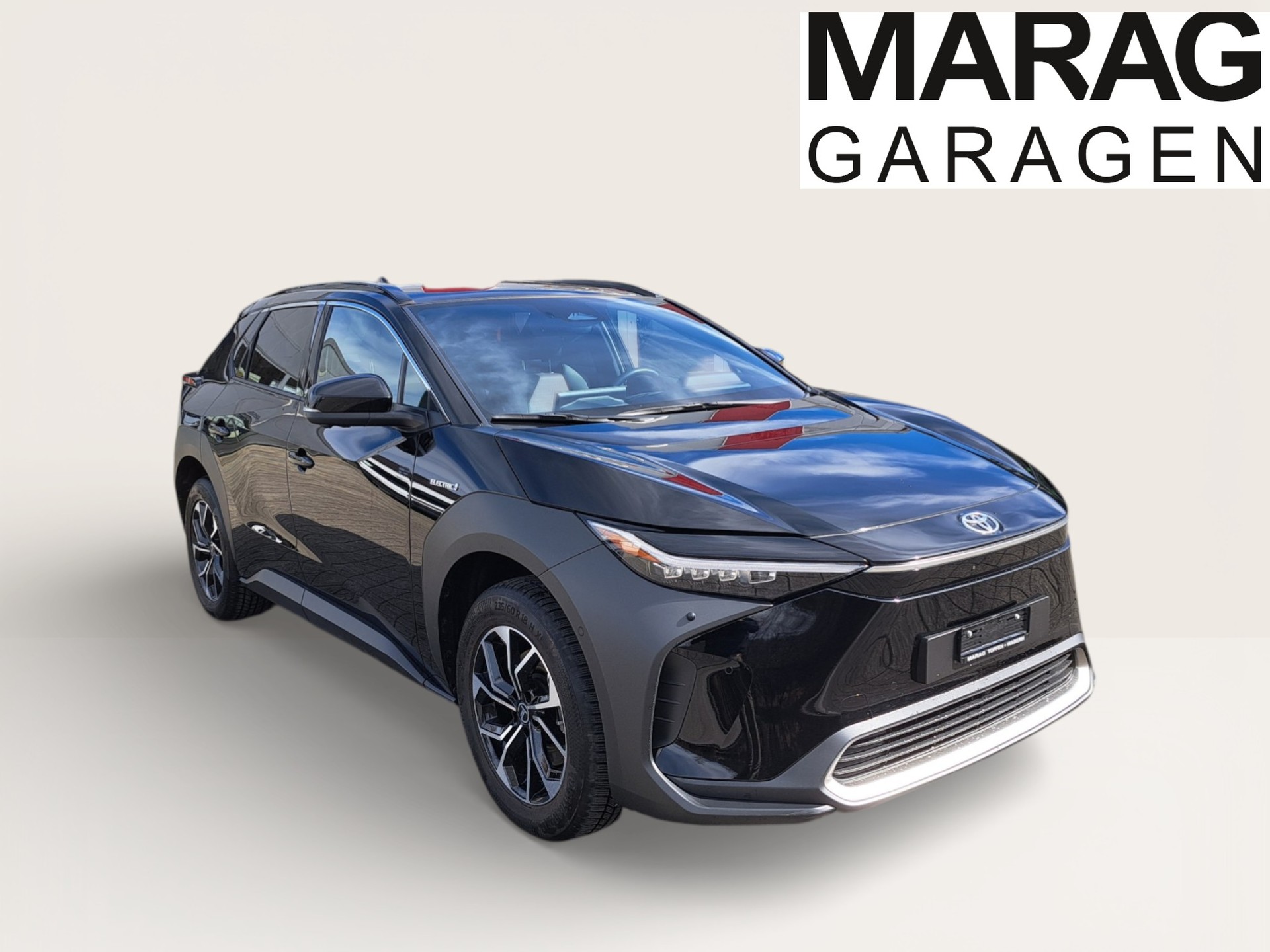 TOYOTA bZ4X Premium 71,4 kWh 4WD-image-3