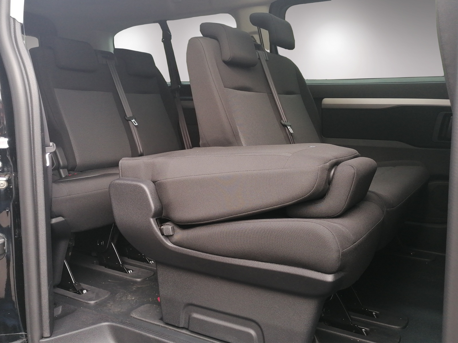 CITROEN Spacetourer Kombi 2.0 Blue HDi 9 Plätze-image-6