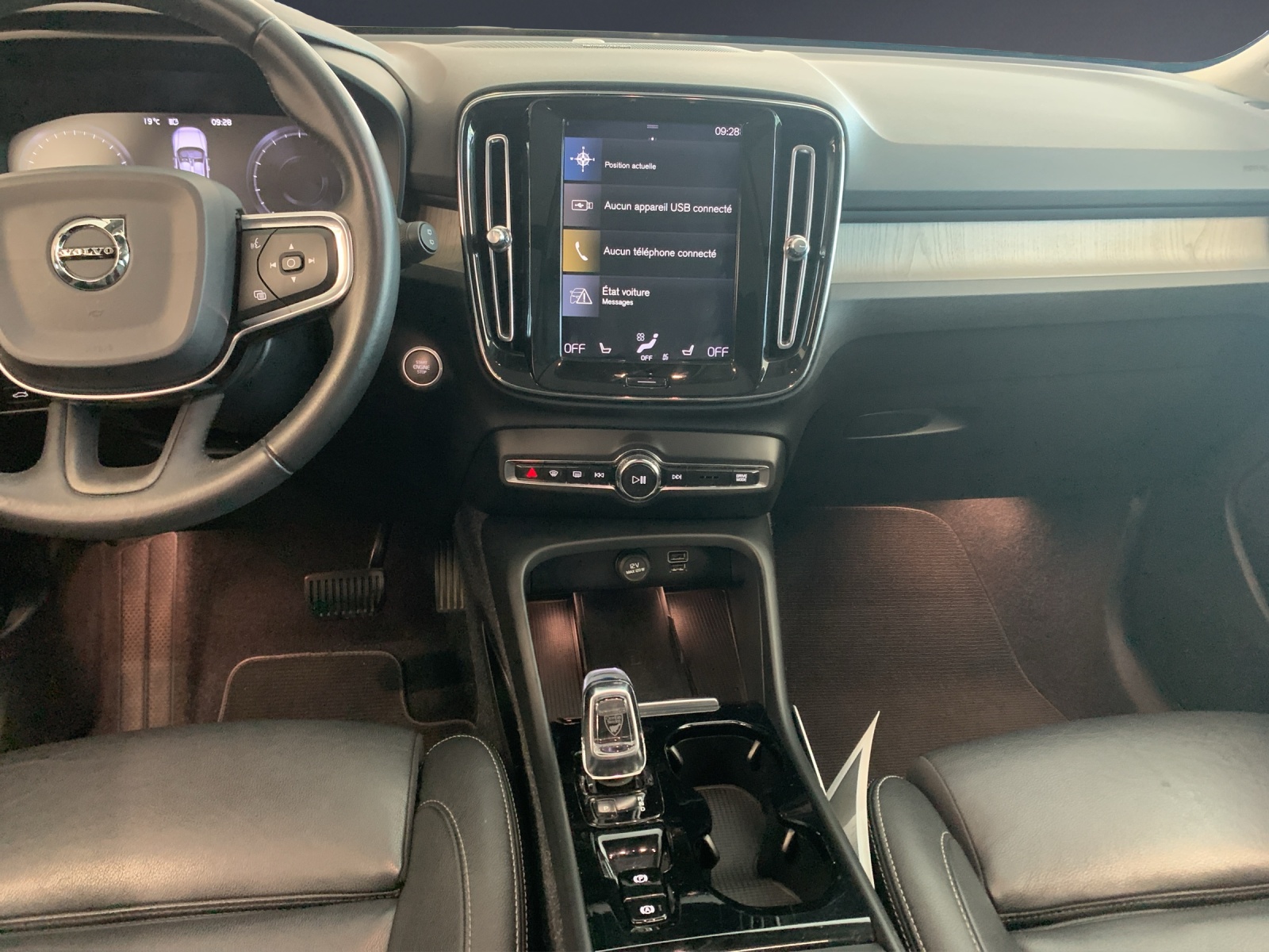 VOLVO XC40 T5 AWD Inscription-image-8
