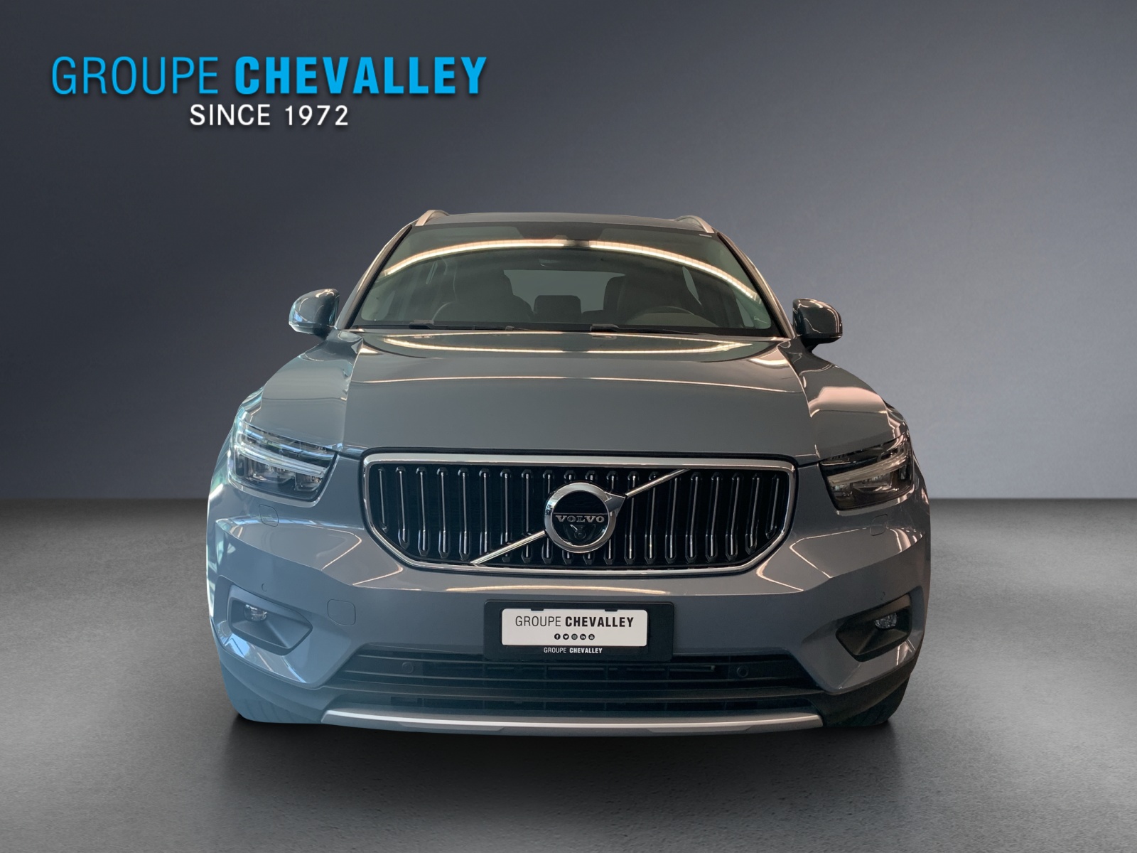 VOLVO XC40 T5 AWD Inscription-image-1
