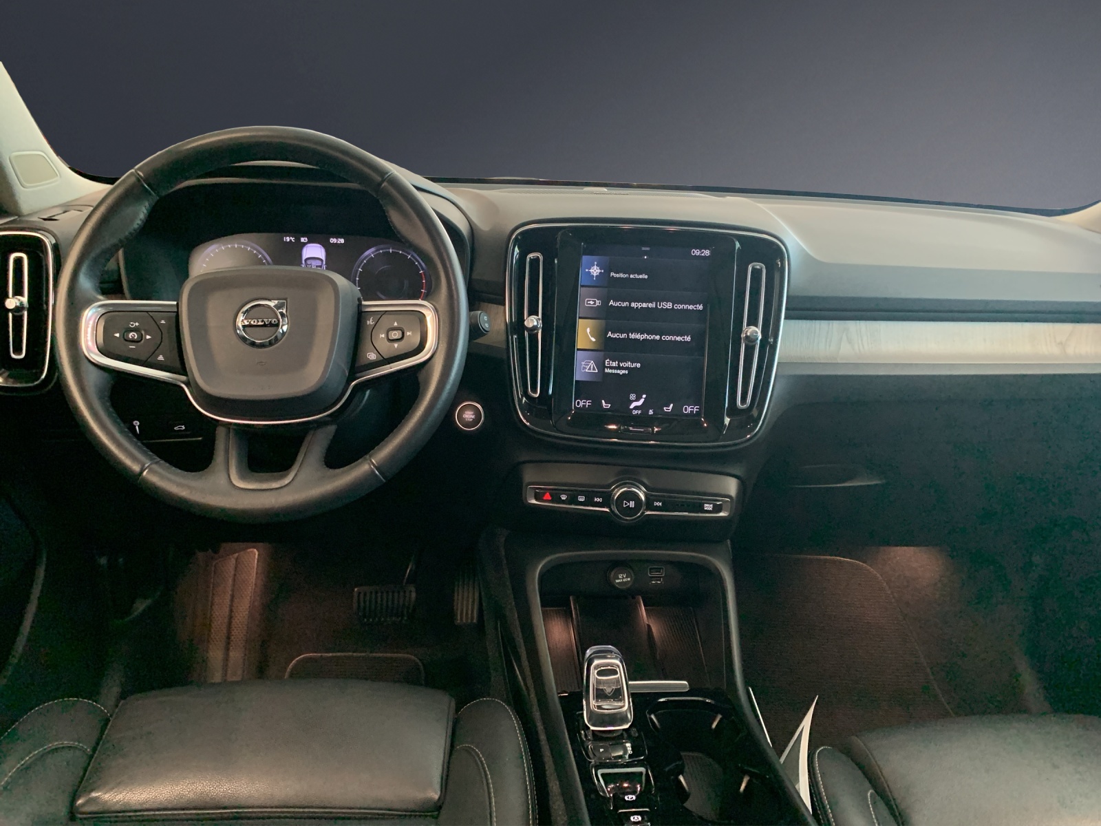 VOLVO XC40 T5 AWD Inscription-image-6
